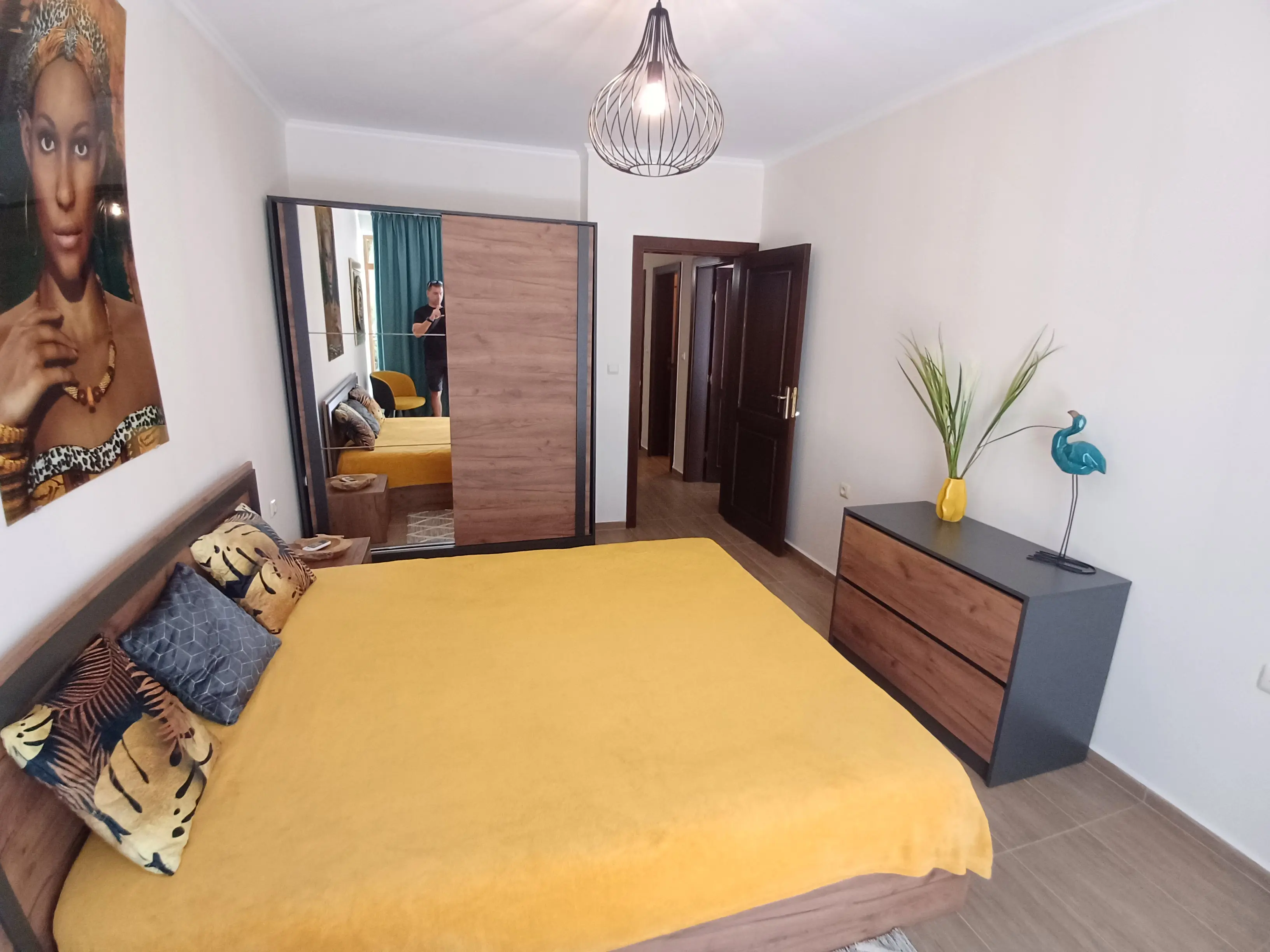 Трехкомнатная квартира в комплексе Sun Wave