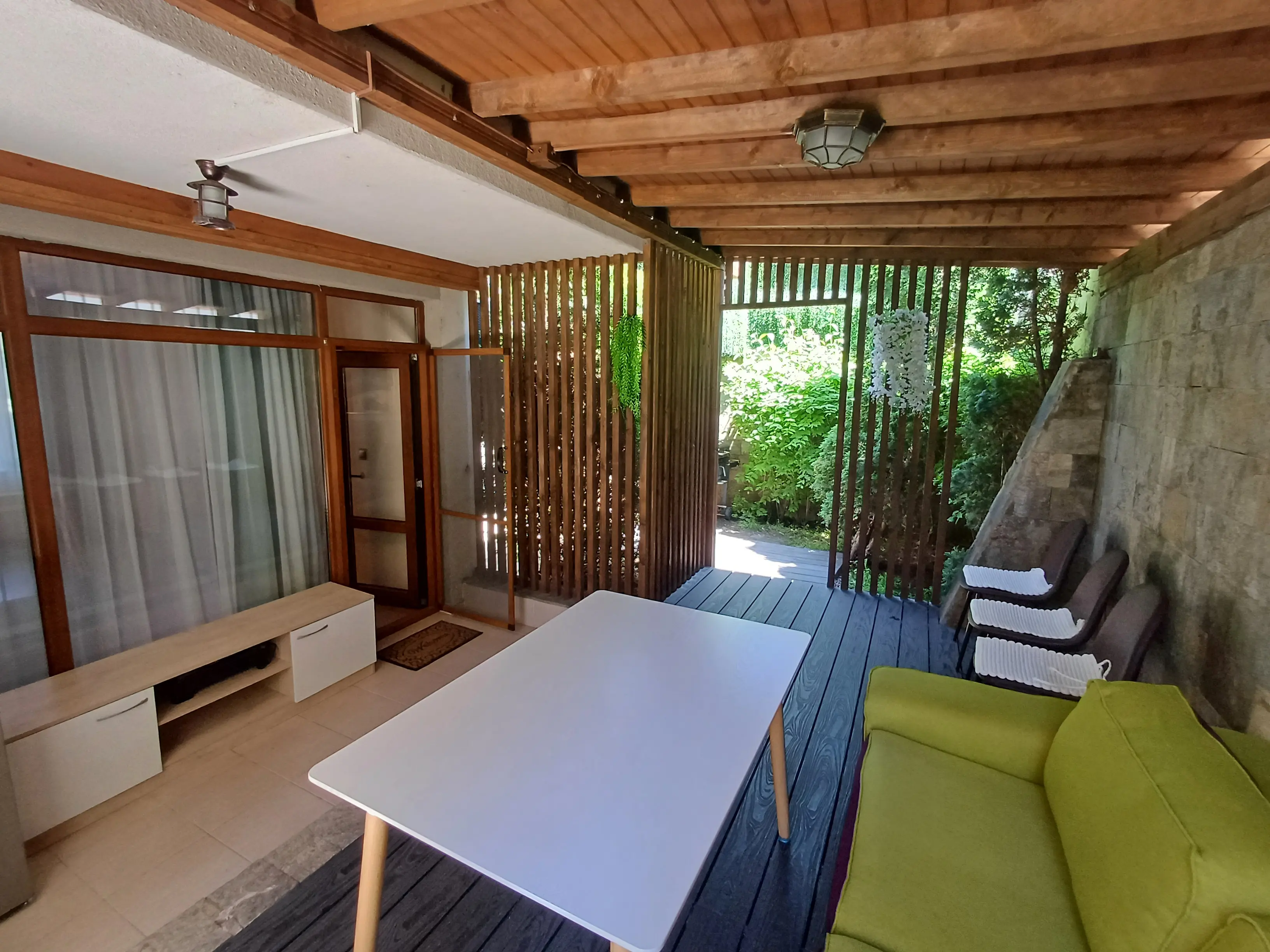 Трехкомнатная квартира в комплексе Sun Wave