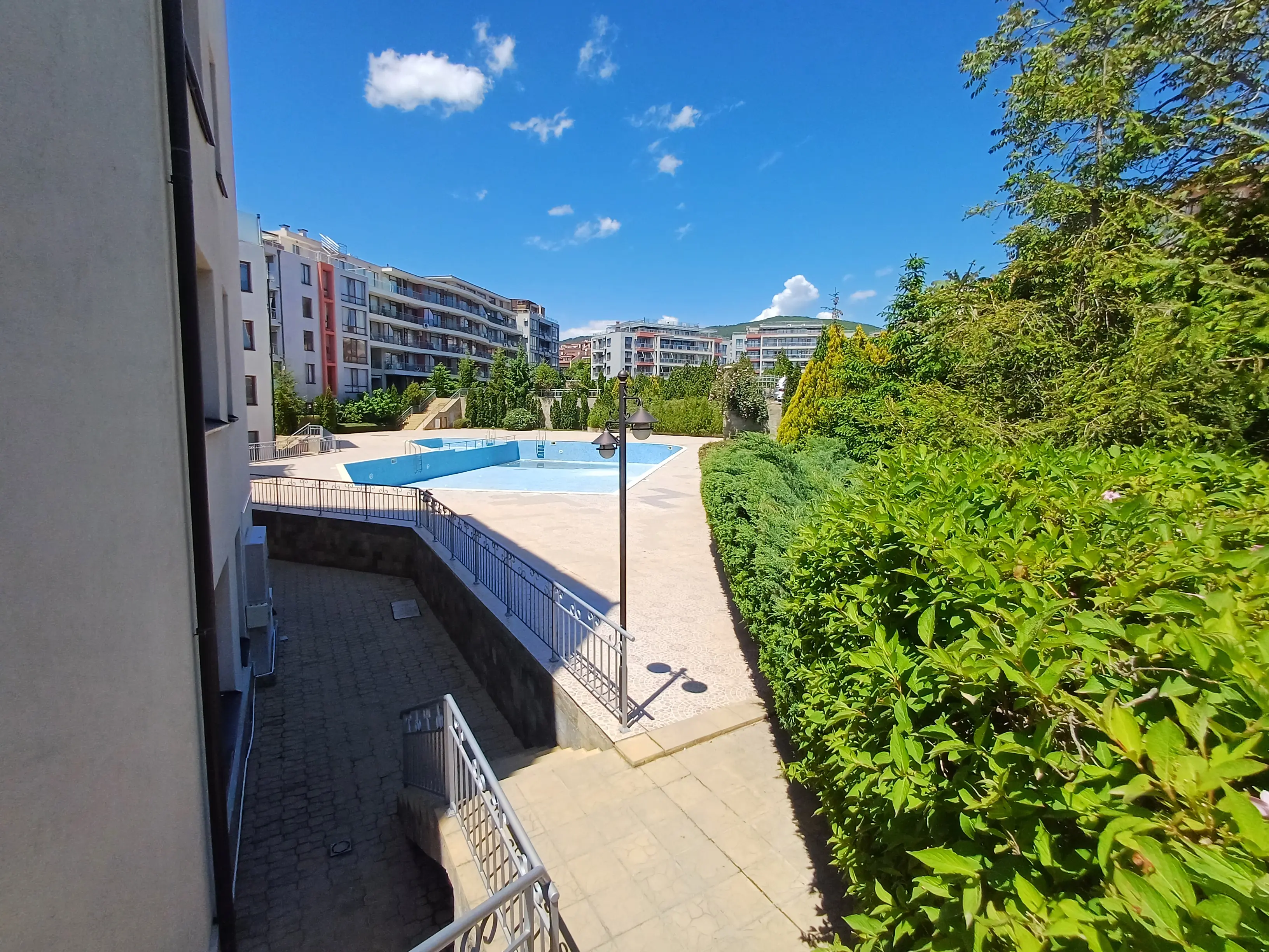 Трехкомнатная квартира в комплексе Sun Wave