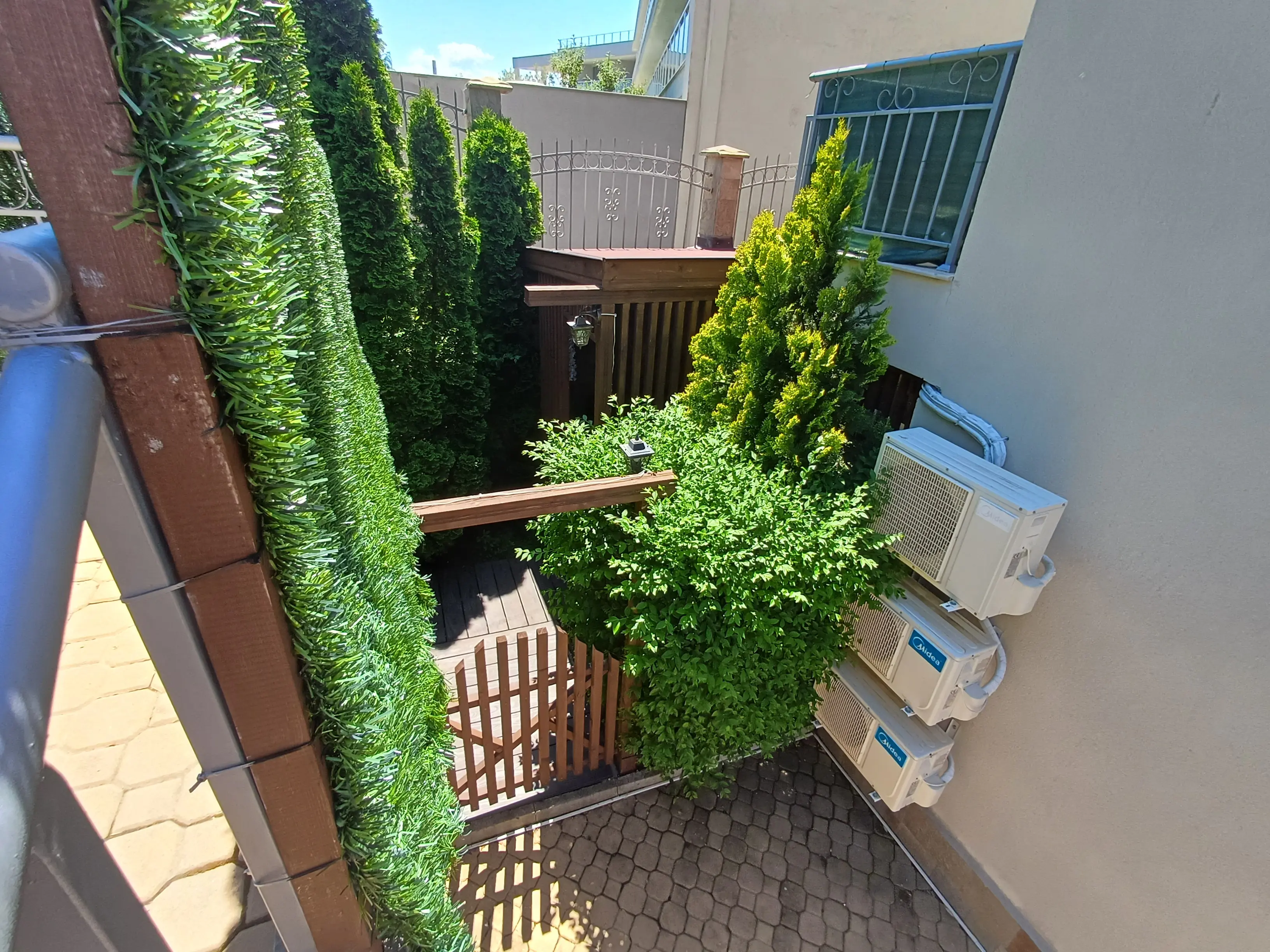 Трехкомнатная квартира в комплексе Sun Wave