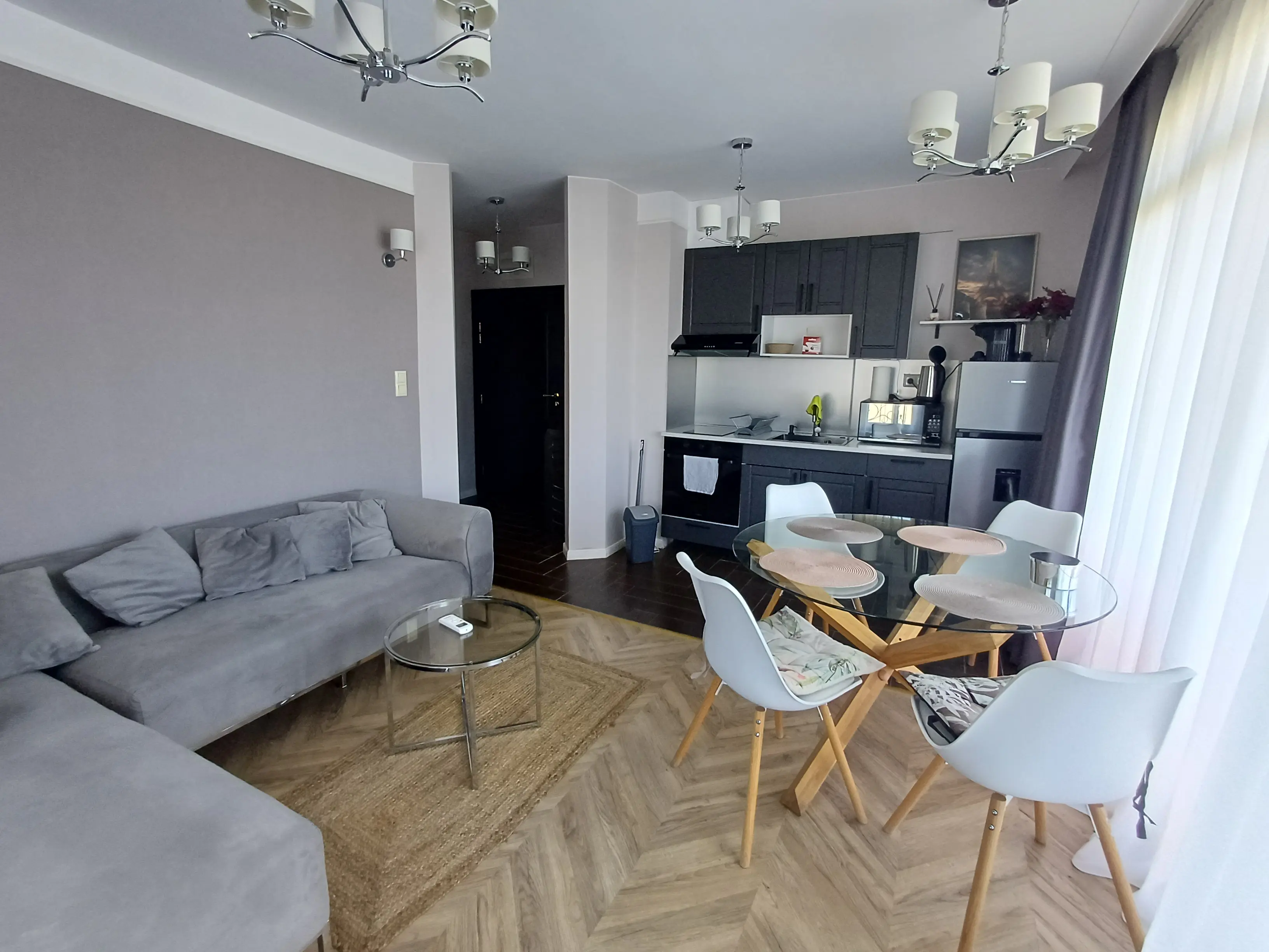 Двухкомнатная квартира в комплексе Romance Paris