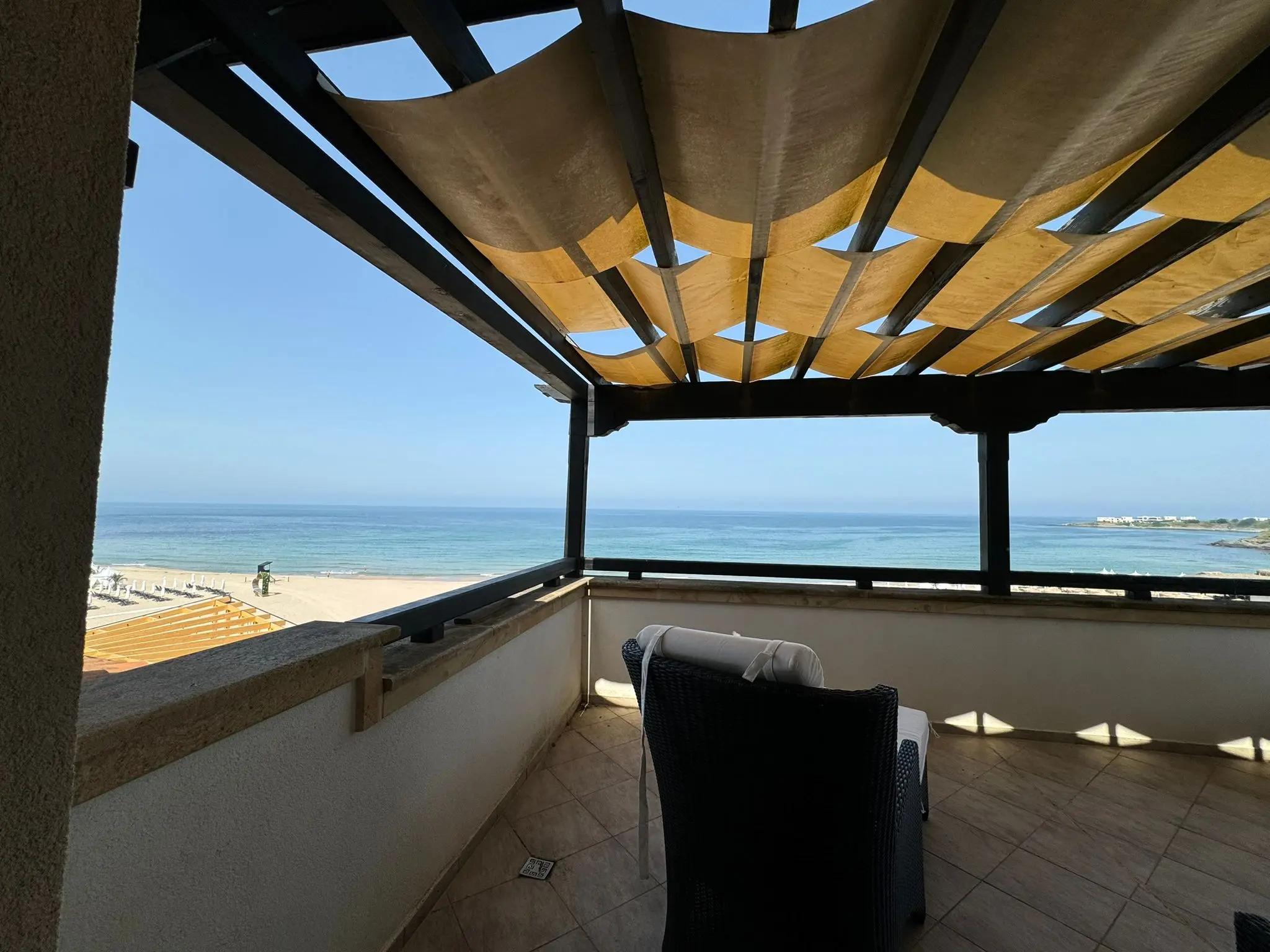 Апартамент с шестью комнатами в комплексе Oasis Resort Lozenets