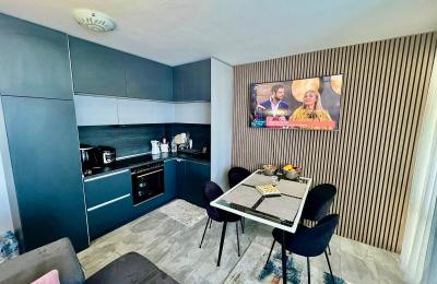 Трехкомнатная квартира в комплексе Rio Apartaments