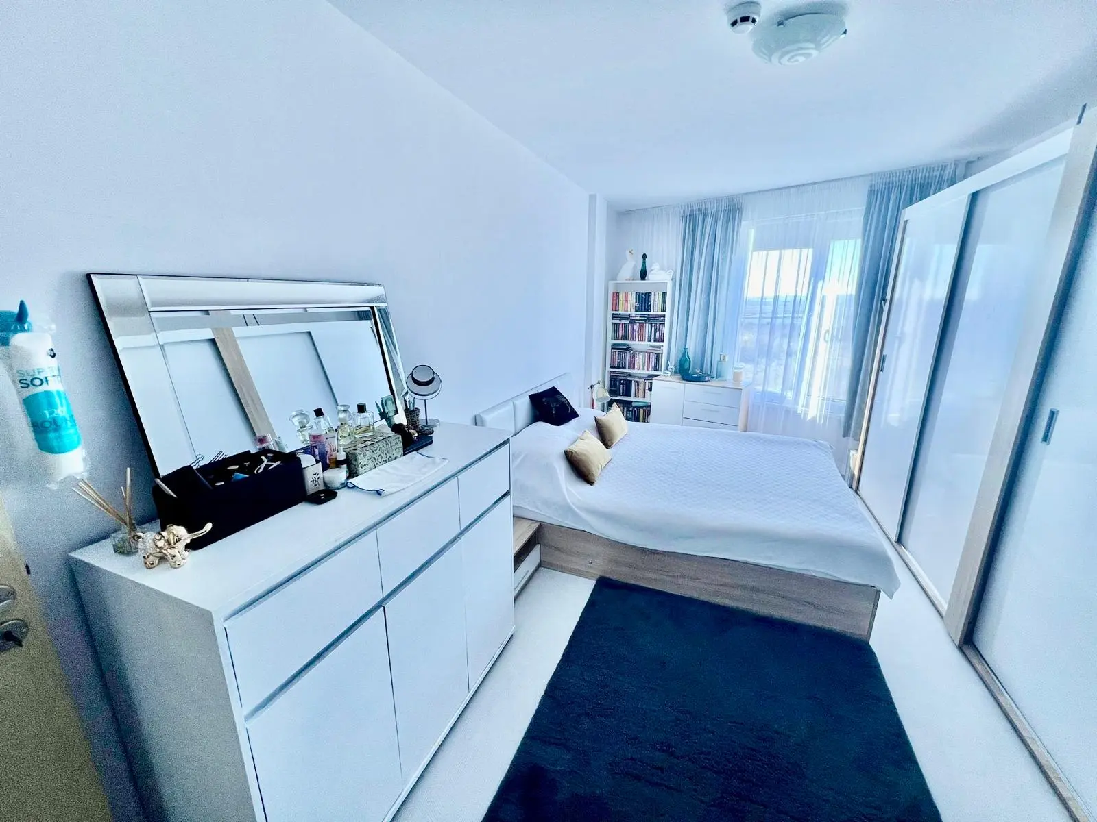 Трехкомнатная квартира в комплексе Rio Apartaments