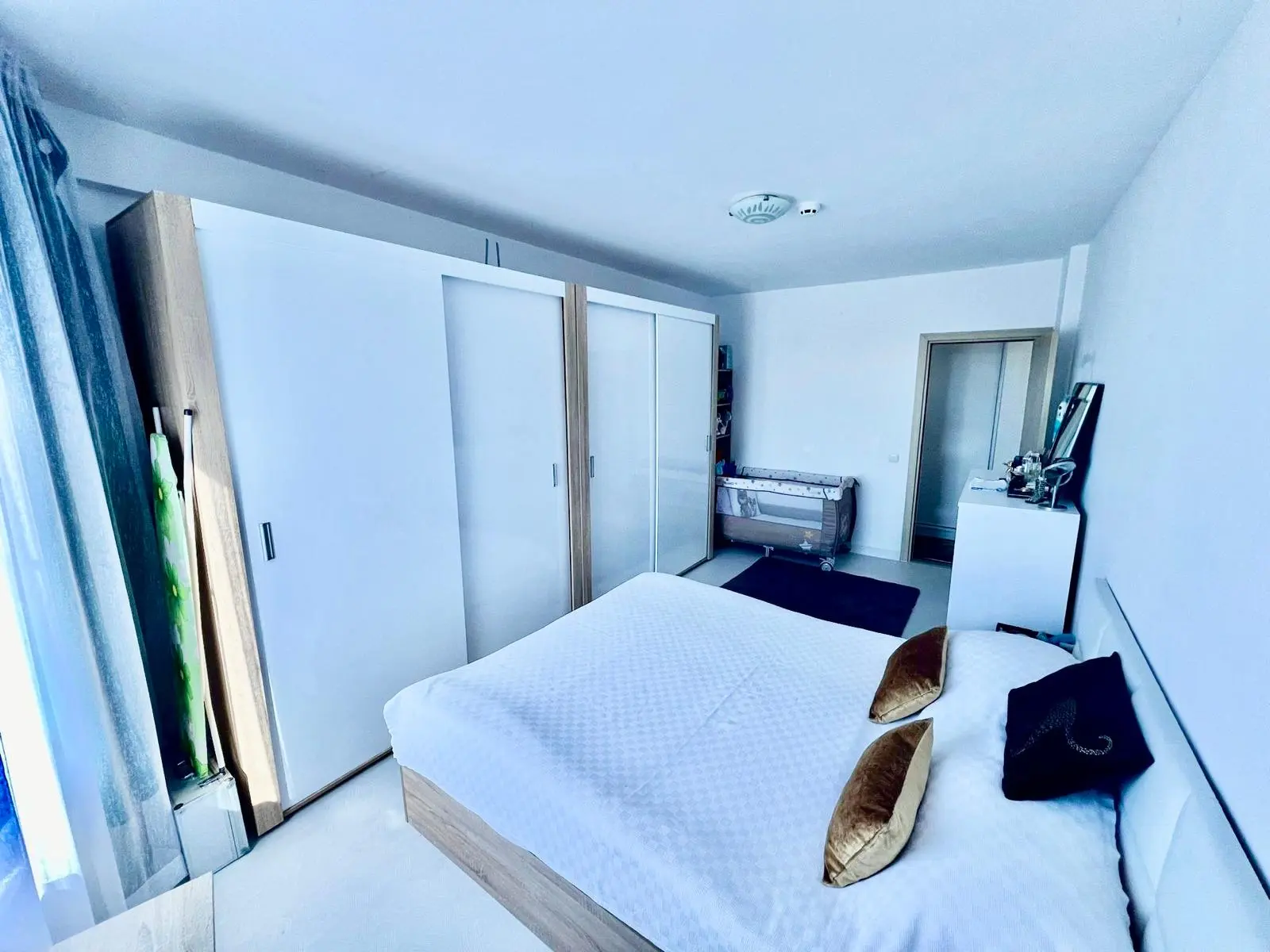 Трехкомнатная квартира в комплексе Rio Apartaments