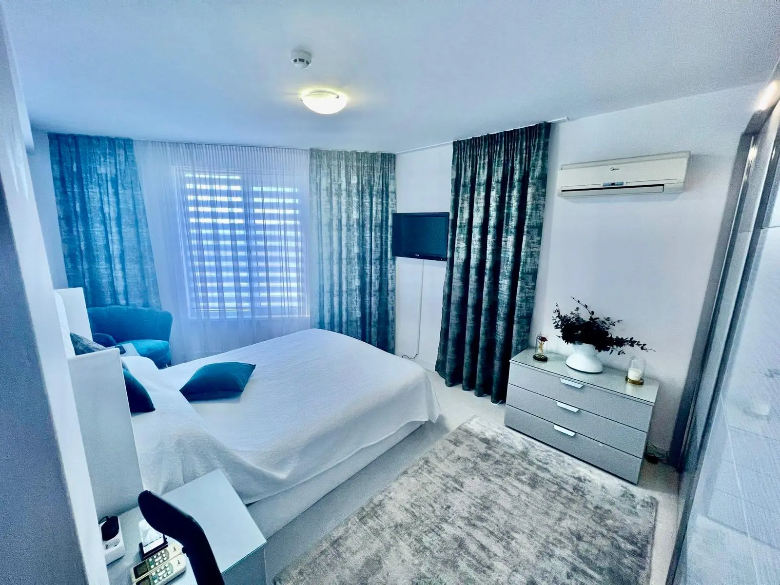 Трехкомнатная квартира в комплексе Rio Apartaments