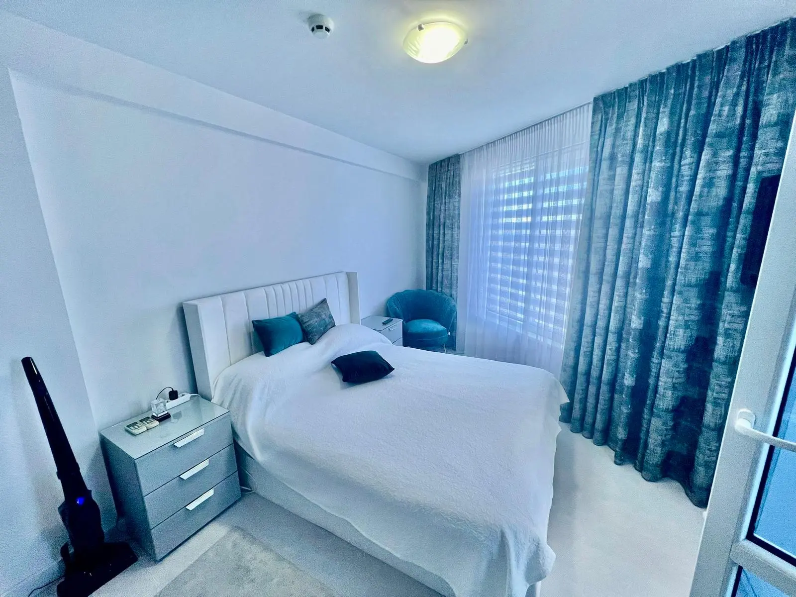 Трехкомнатная квартира в комплексе Rio Apartaments