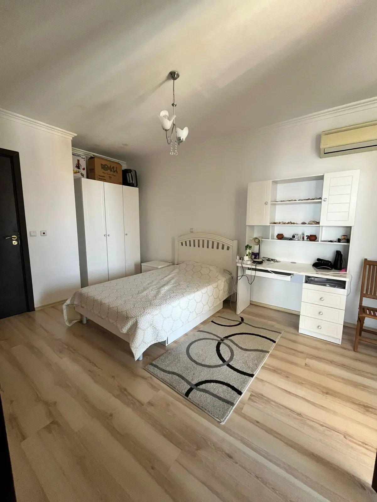 Апартамент с тремя спальнями в комплексе Olimp