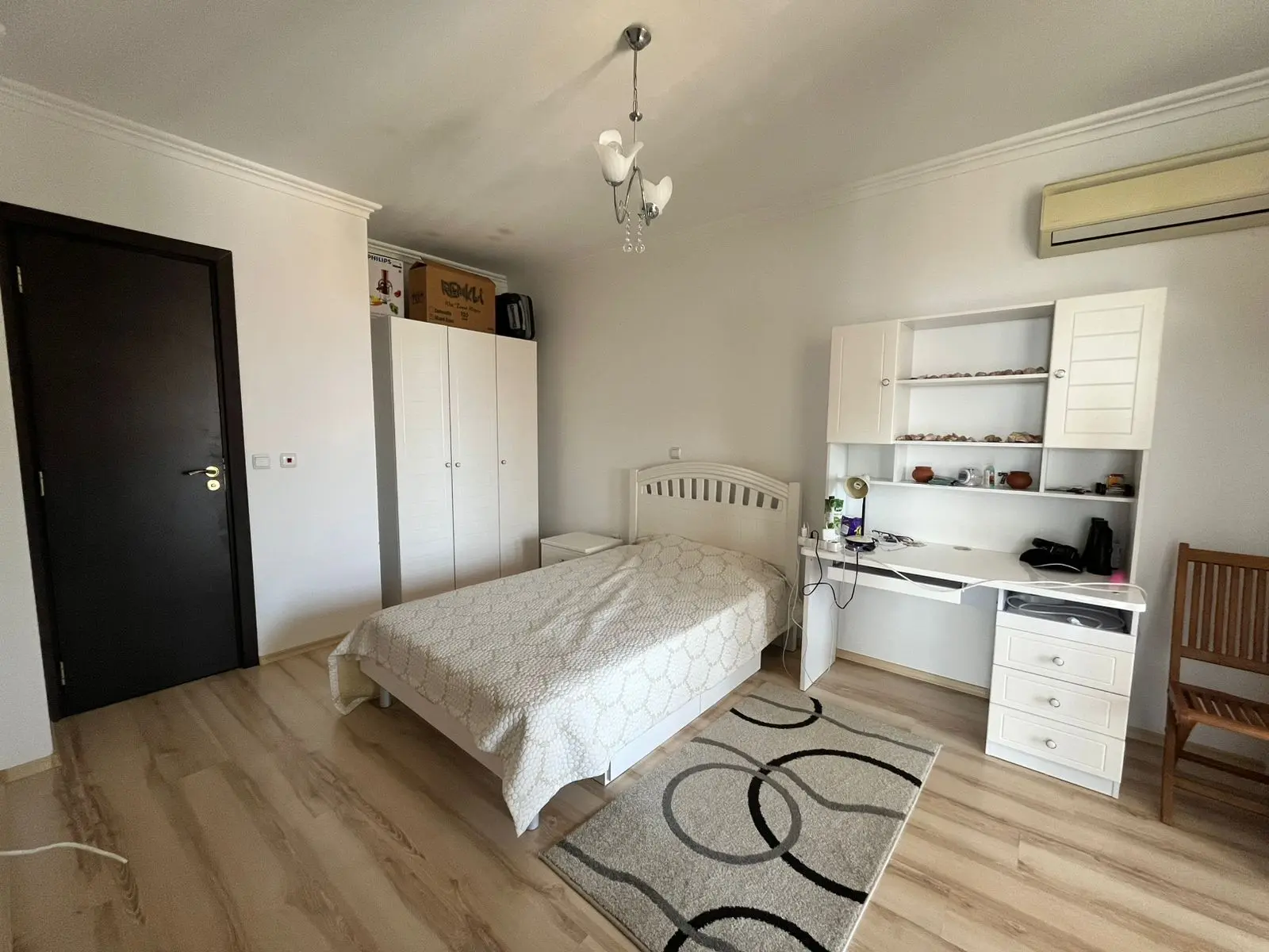 Апартамент с тремя спальнями в комплексе Olimp