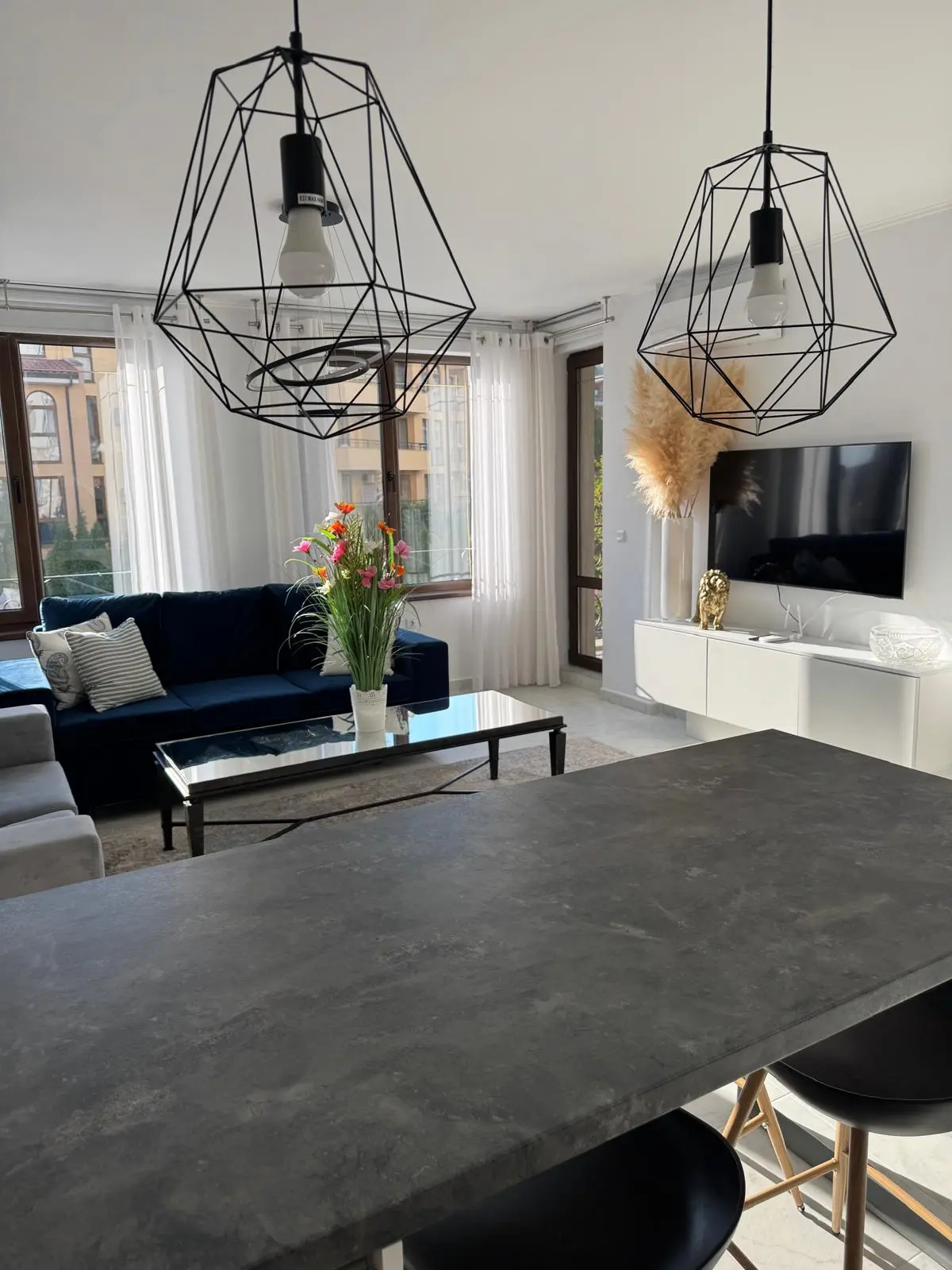 Трехкомнатная квартира в комплексе Artur