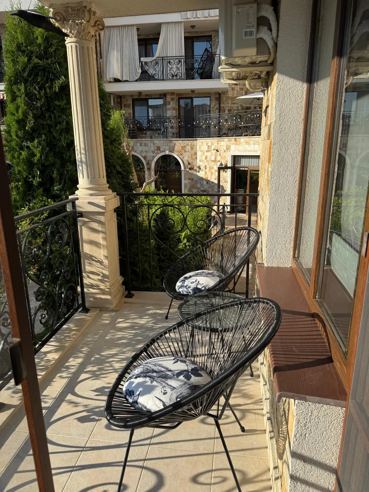 Трехкомнатная квартира в комплексе Artur