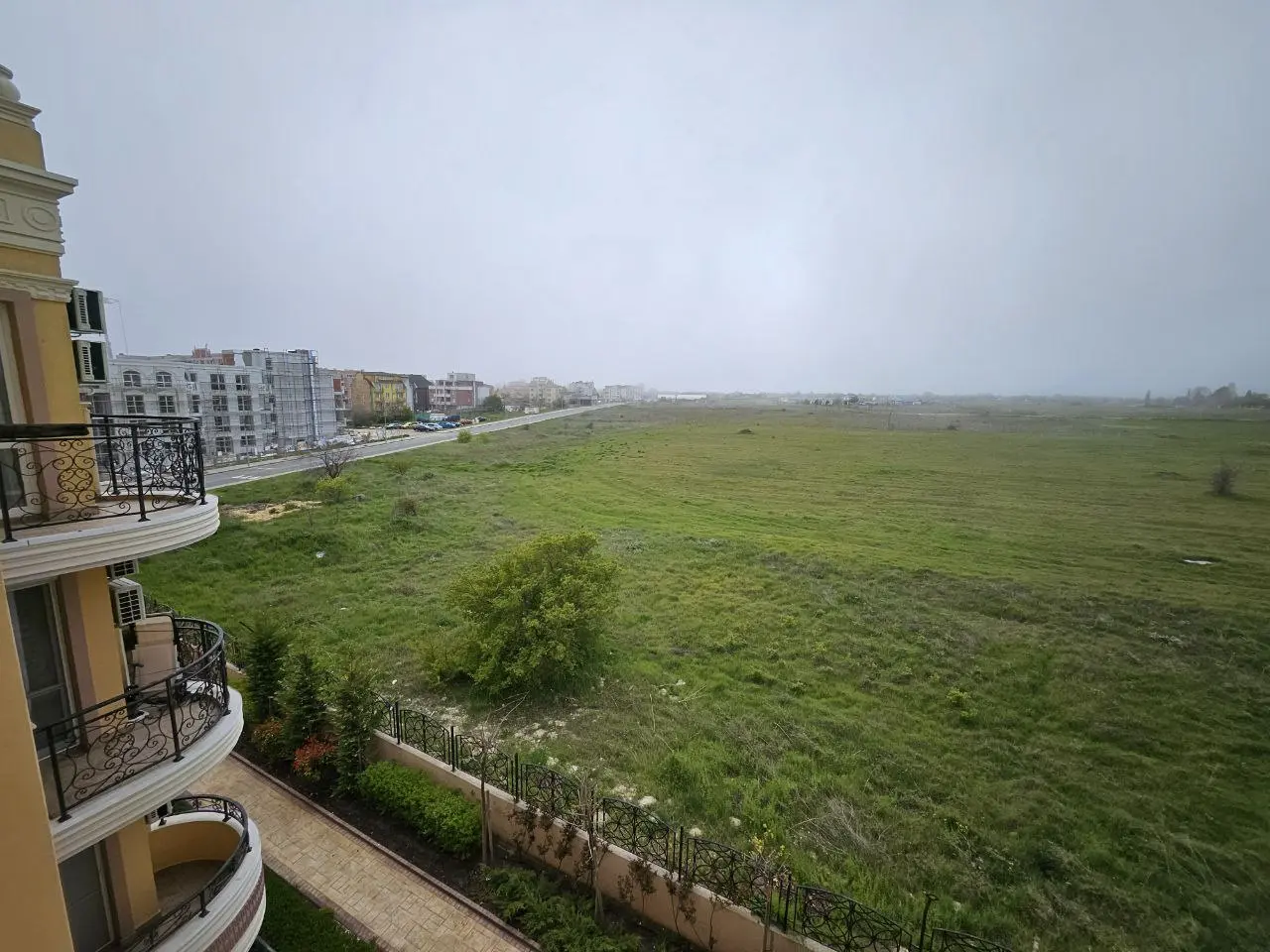 Двухкомнатная квартира в комплексе Elitonia Gardens 3