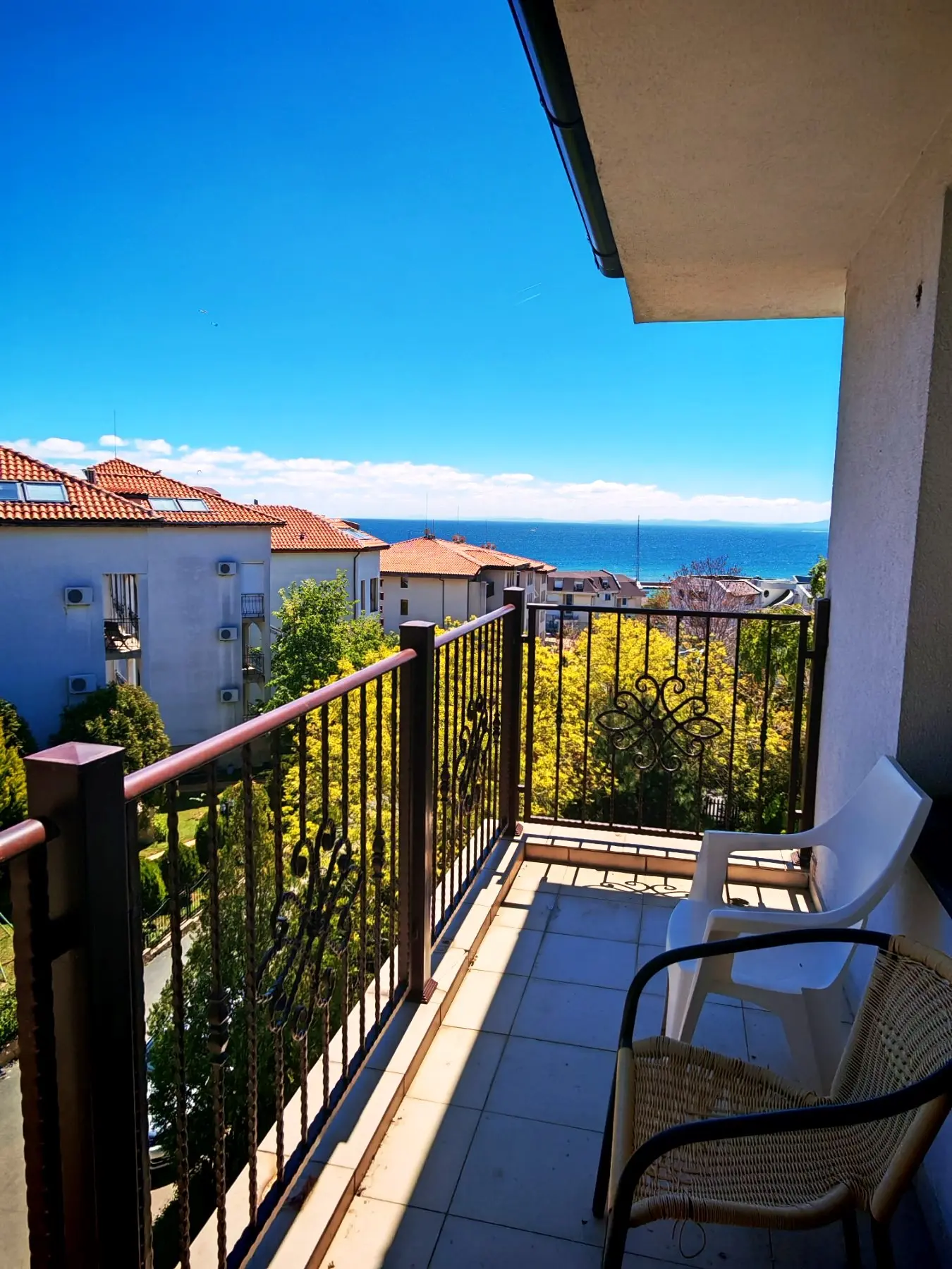 Трехкомнатная квартира в комплексе Dolphin