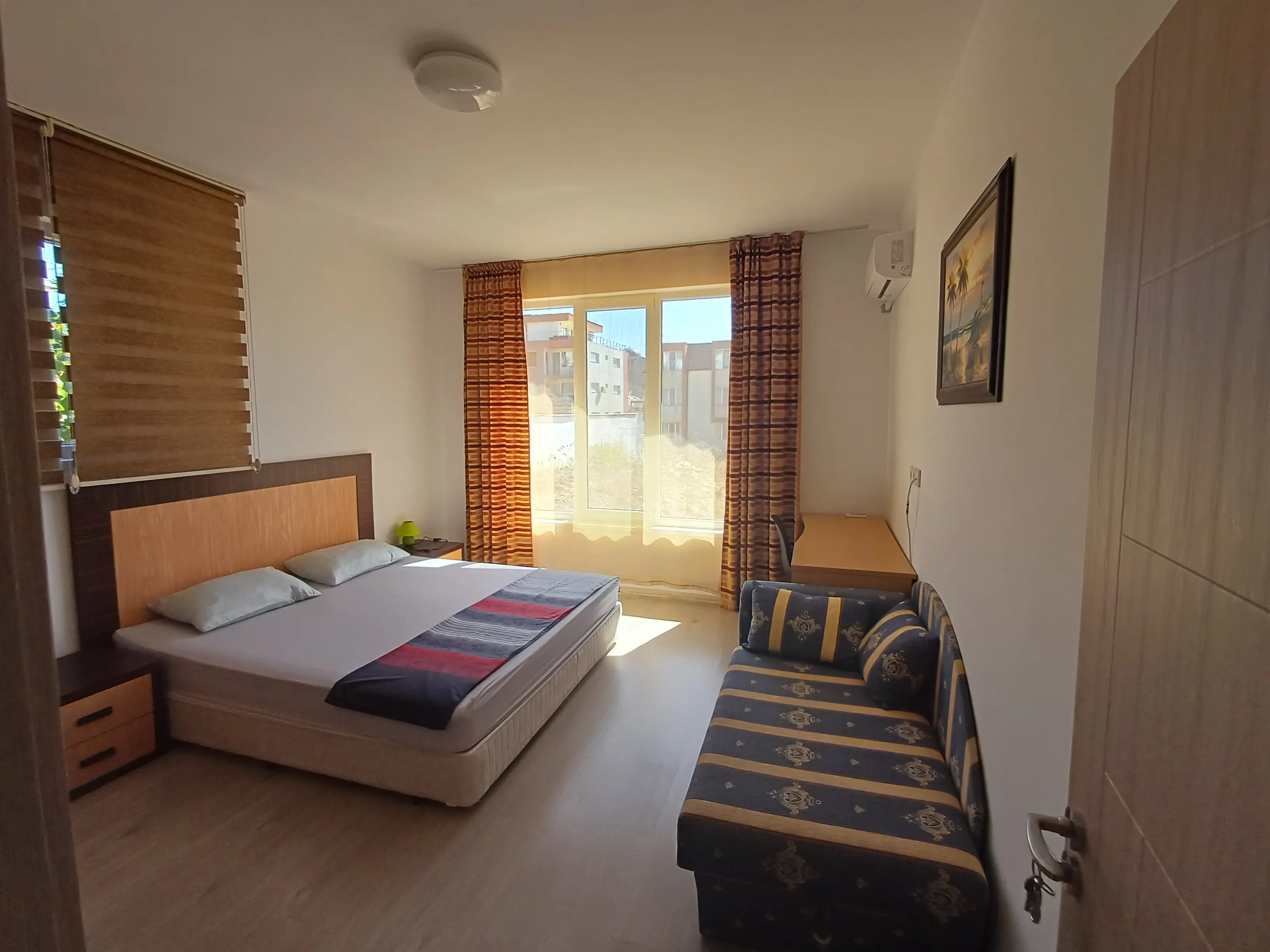 Двухэтажный дом в Солнечном Береге