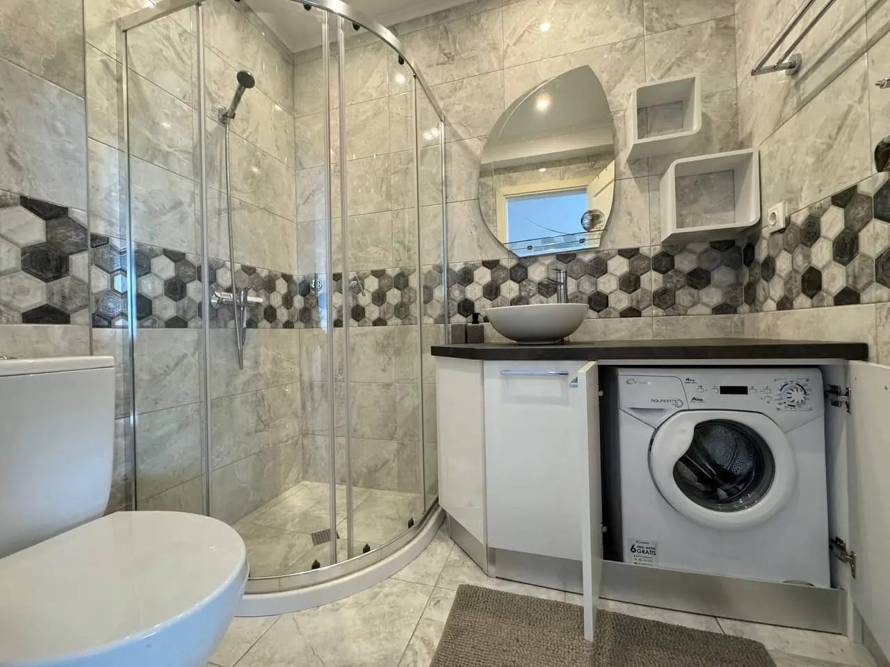 Двухкомнатная квартира в комплексе Millennium 2