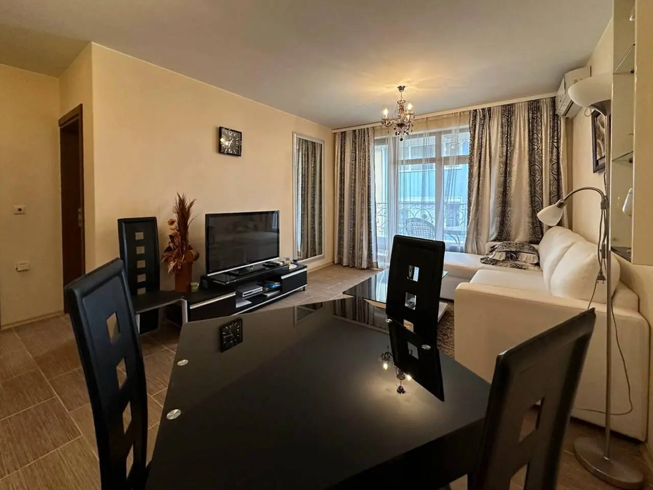 Двухкомнатная квартира в комплексе Rich 3