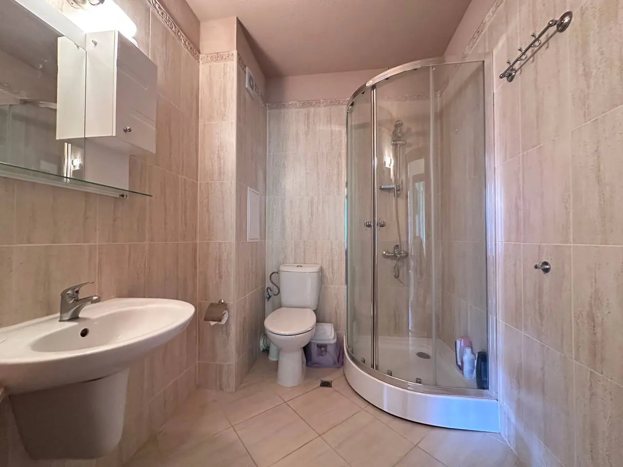 Двухкомнатная квартира в Равде