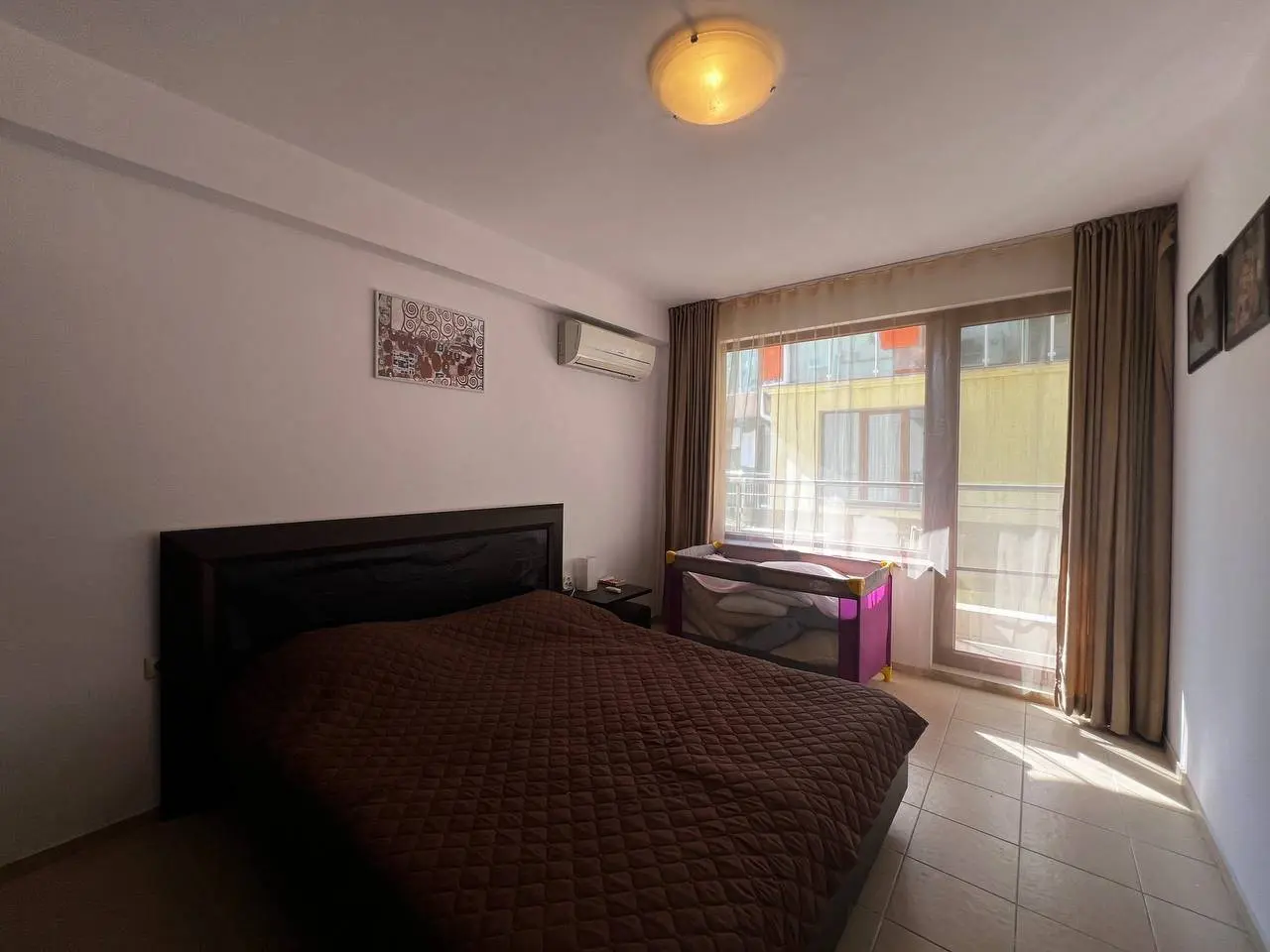 Двухкомнатная квартира в жилом доме, Поморие