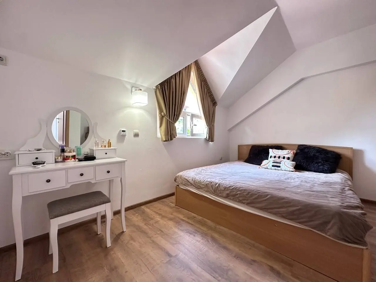 Трехкомнатная квартира в комплексе Robinson Garden