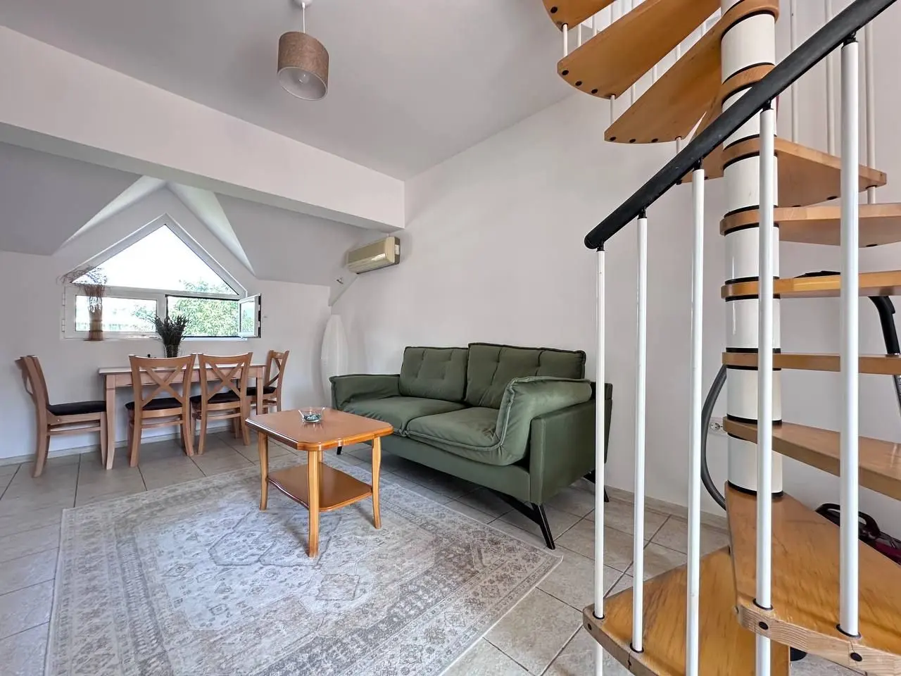 Трехкомнатная квартира в комплексе Robinson Garden