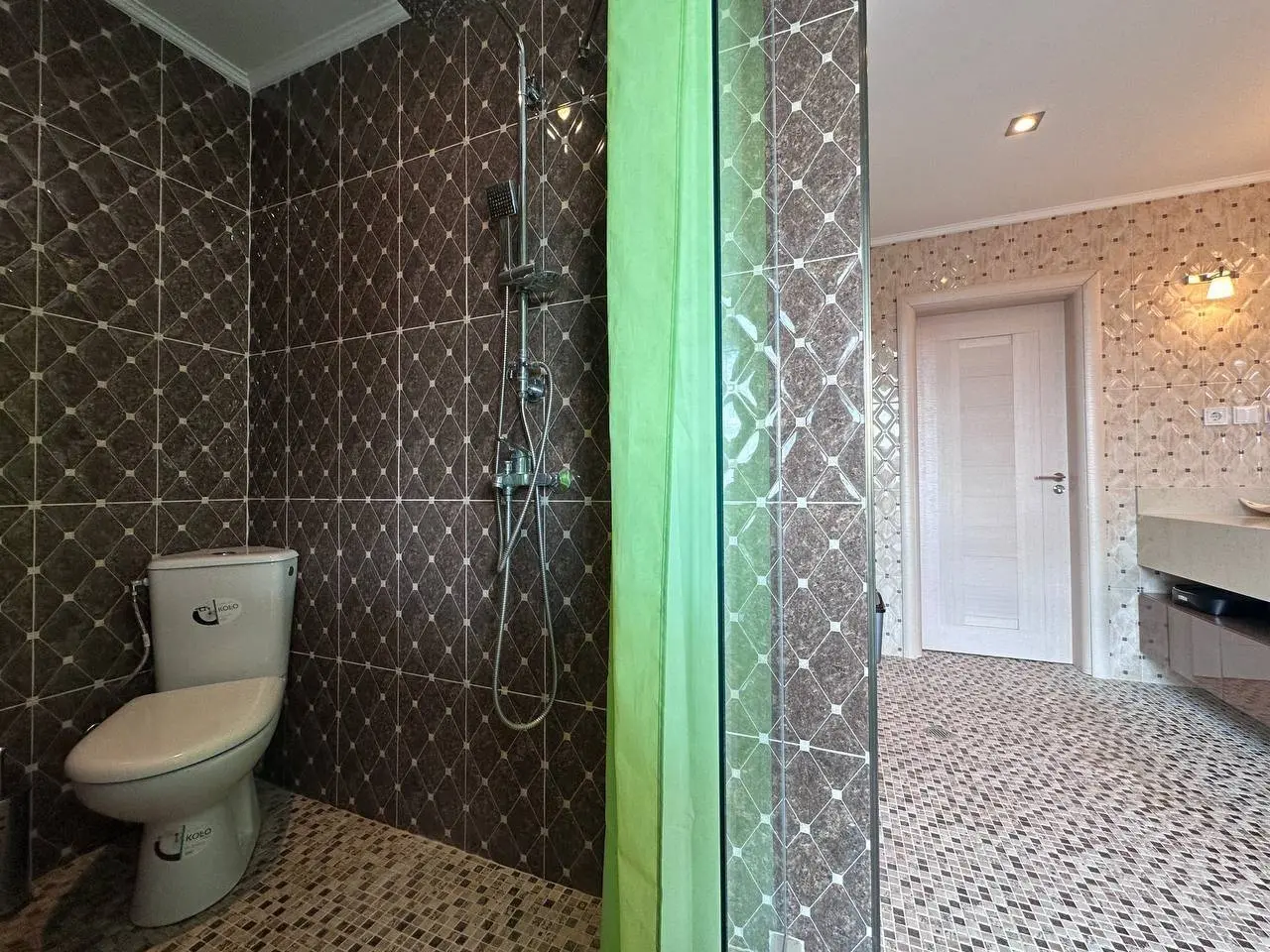 Трехкомнатная квартира в комплексе Poseidon