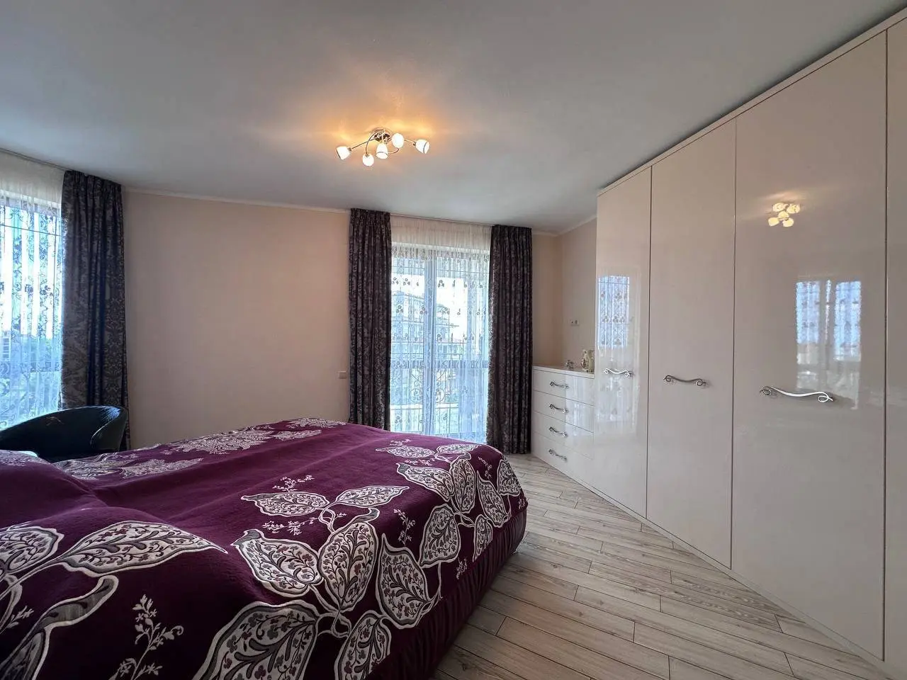 Трехкомнатная квартира в комплексе Poseidon