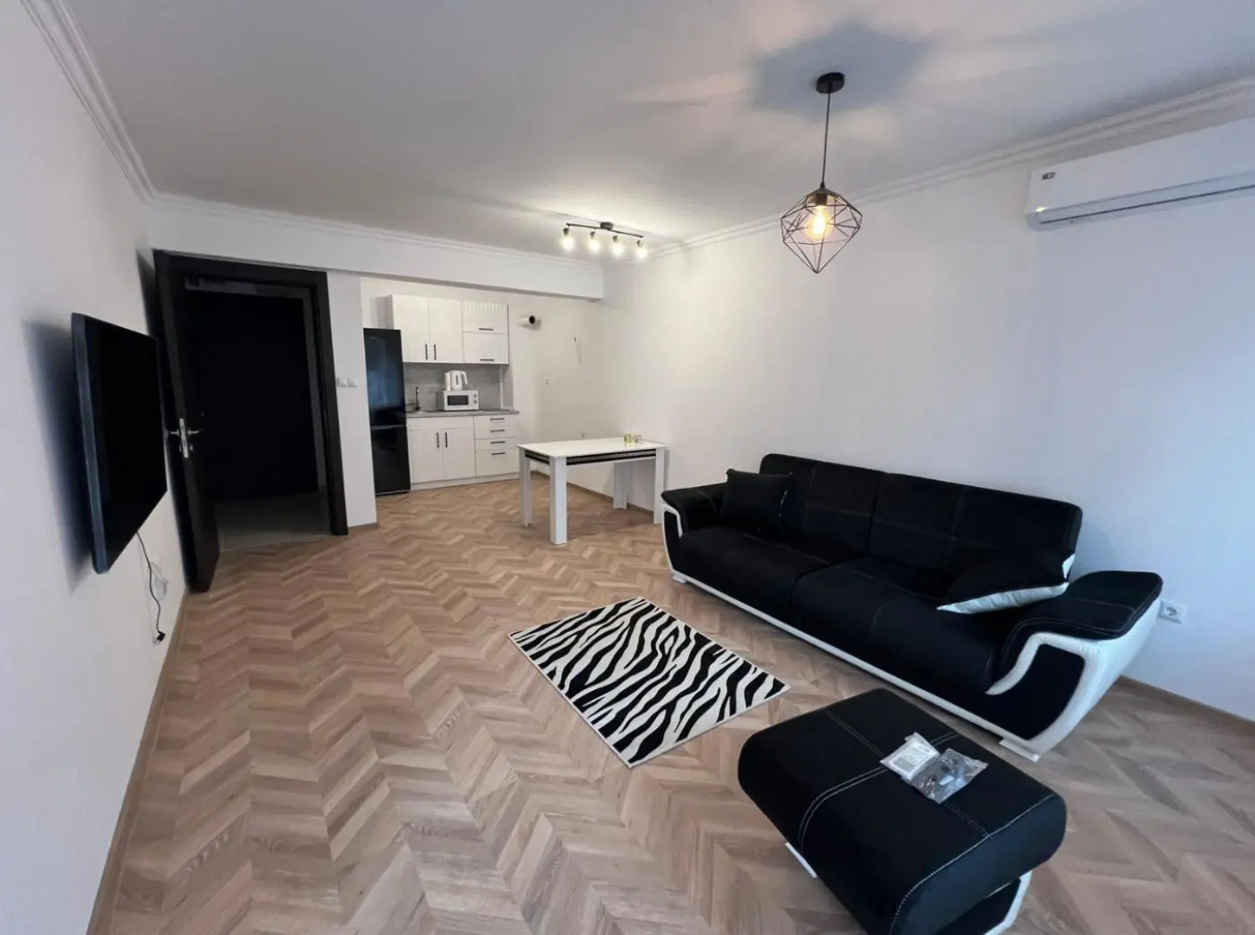 Двухкомнатная квартира в комплексе Etara 4