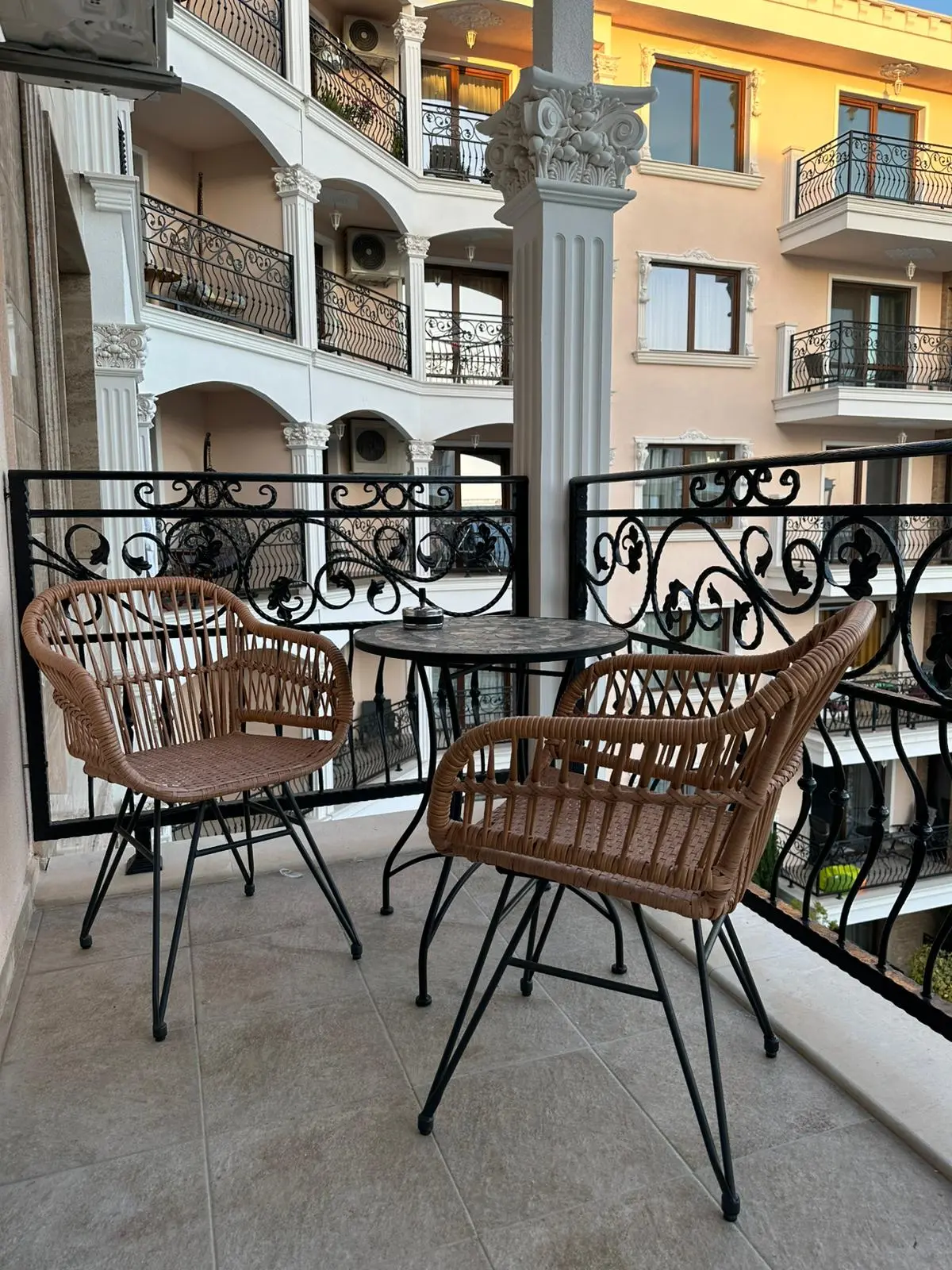 Трехкомнатная квартира в комплексе Valencia Gardens