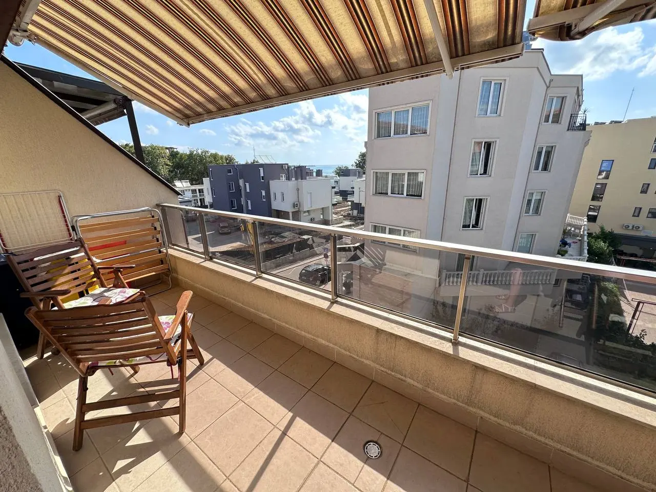 Двухкомнатная квартира в Равде