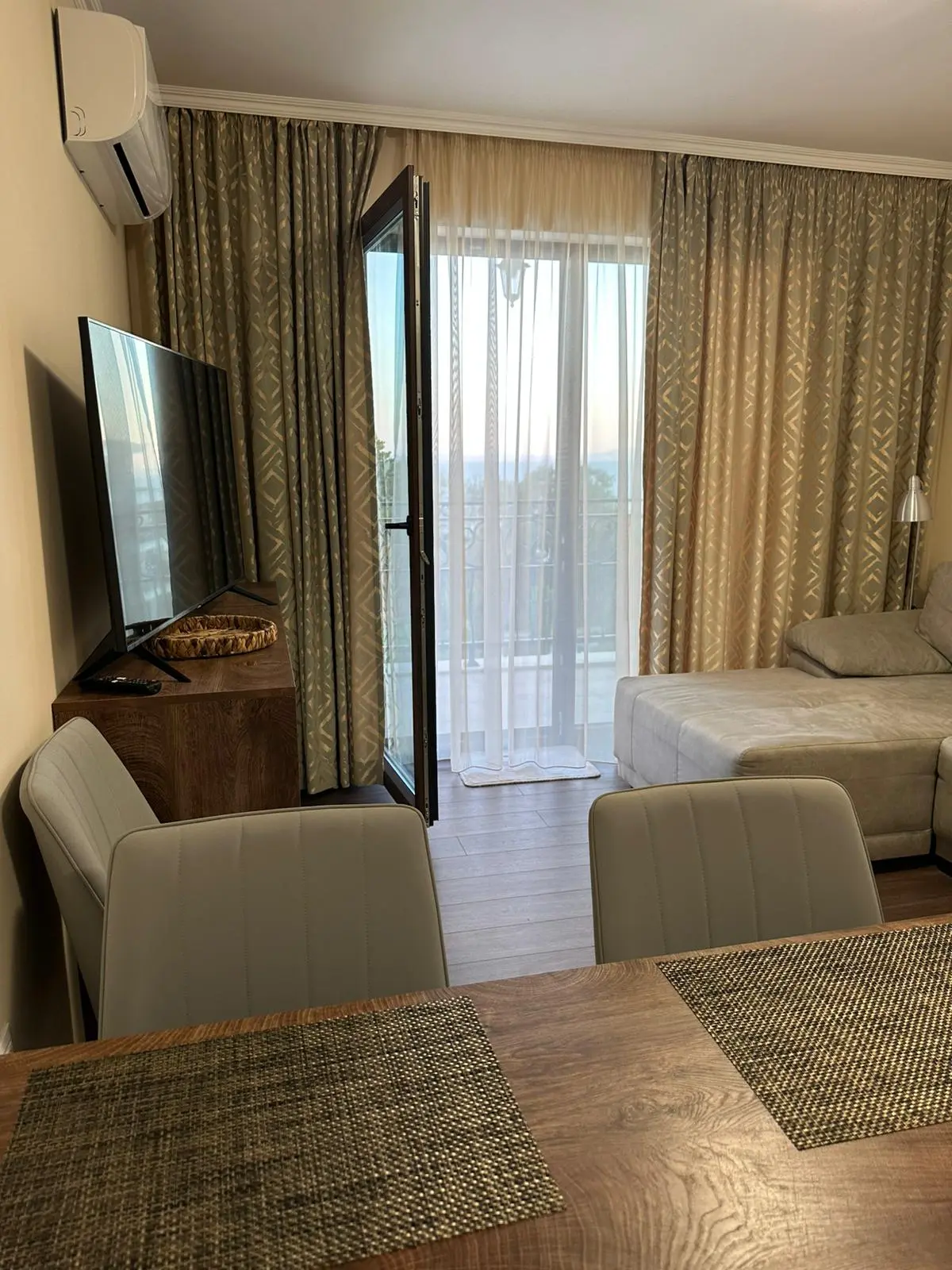 Трехкомнатная квартира в комплексе Valencia Gardens