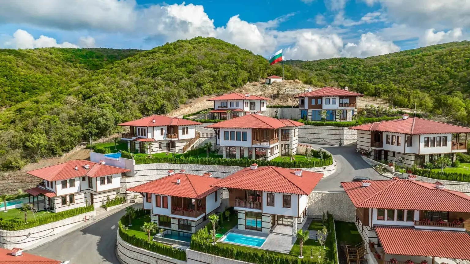 Venid Eco Village, Болгария