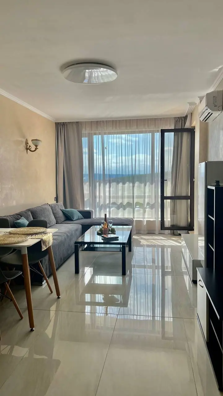 Двухкомнатная квартира в комплексе Macon Residence