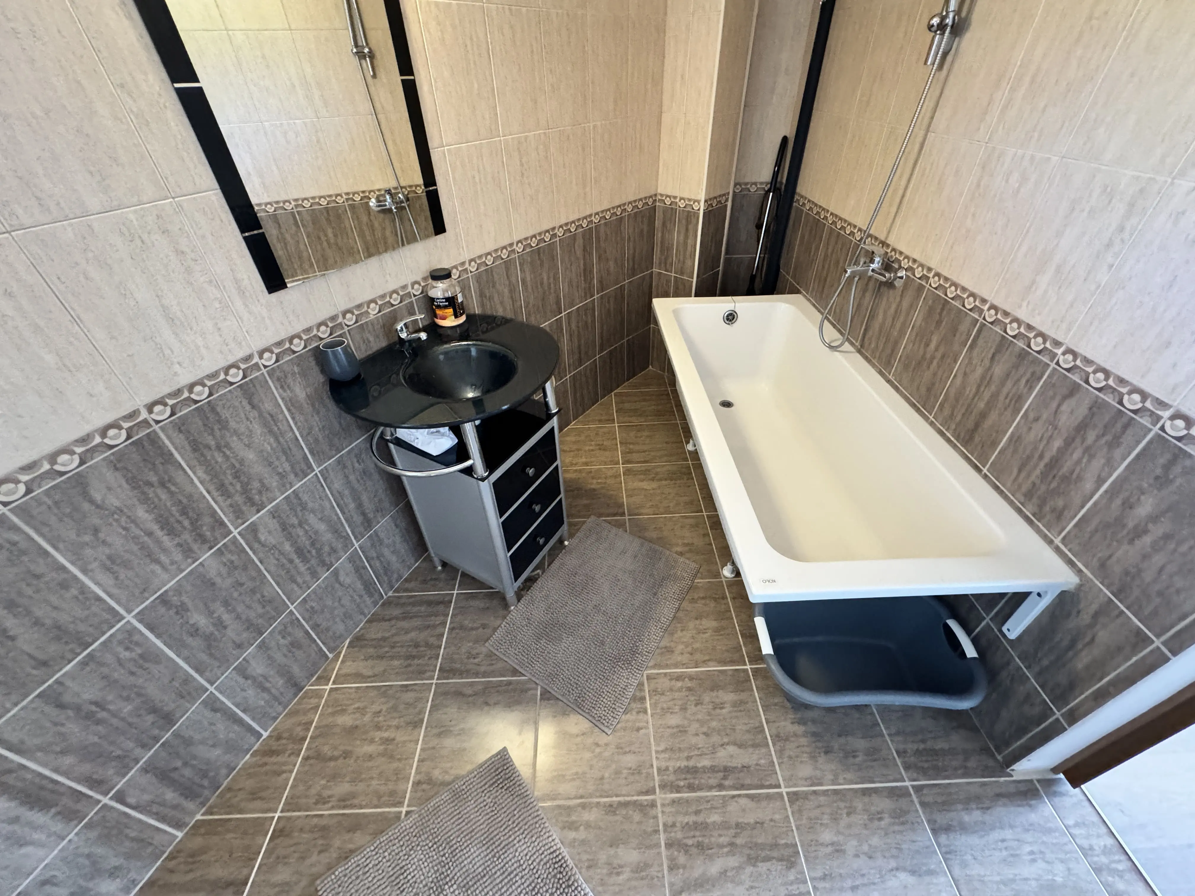 Трехэтажный дом в Святом Власе