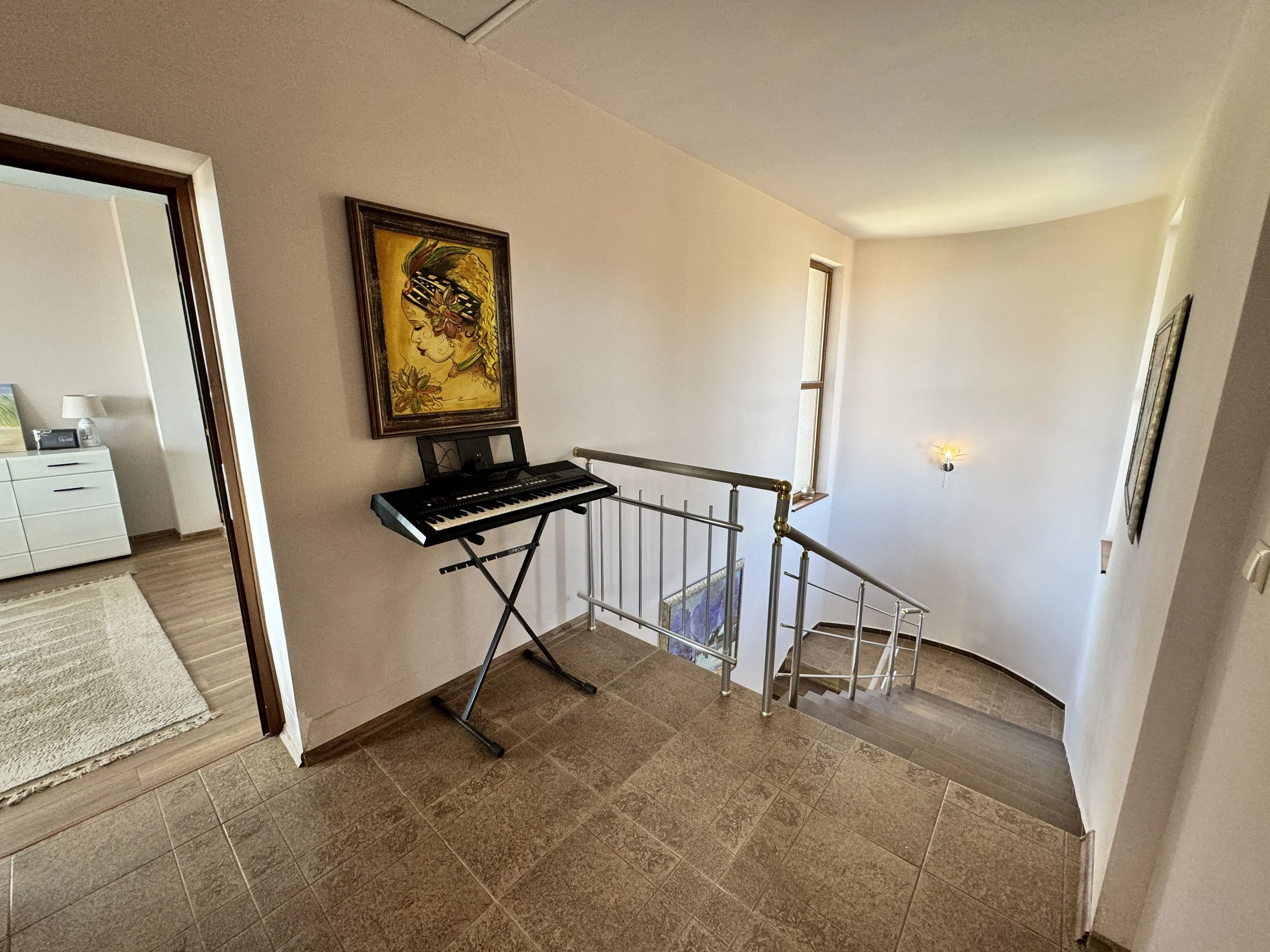 Трехэтажный дом в Святом Власе