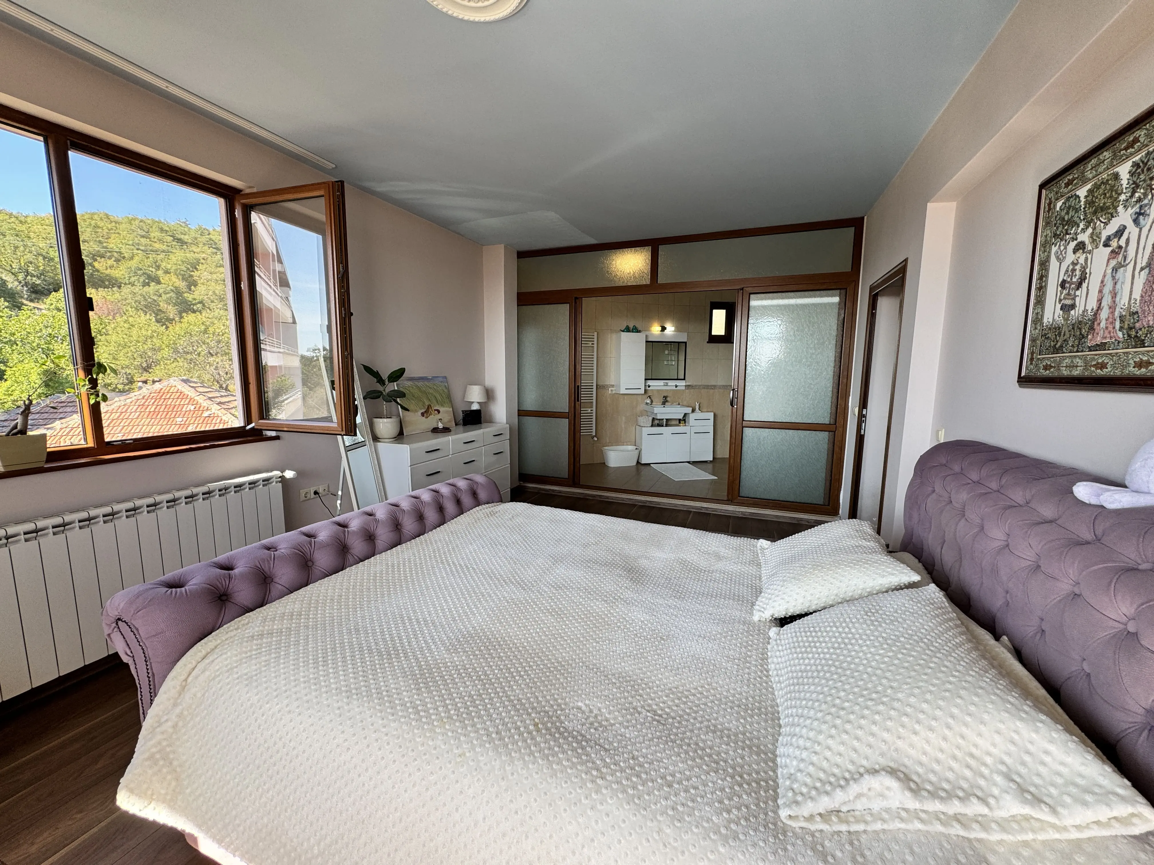 Трехэтажный дом в Святом Власе