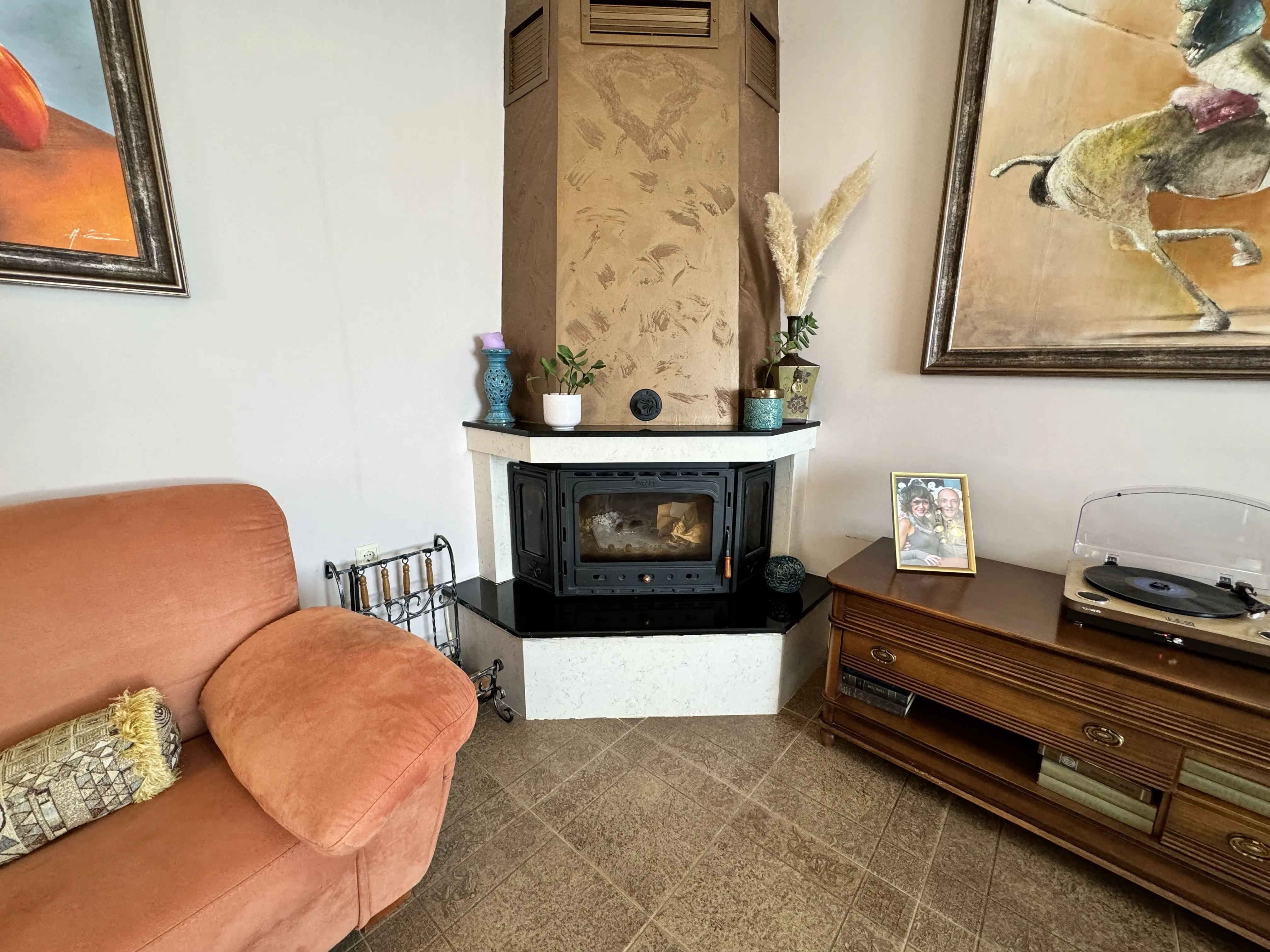 Трехэтажный дом в Святом Власе