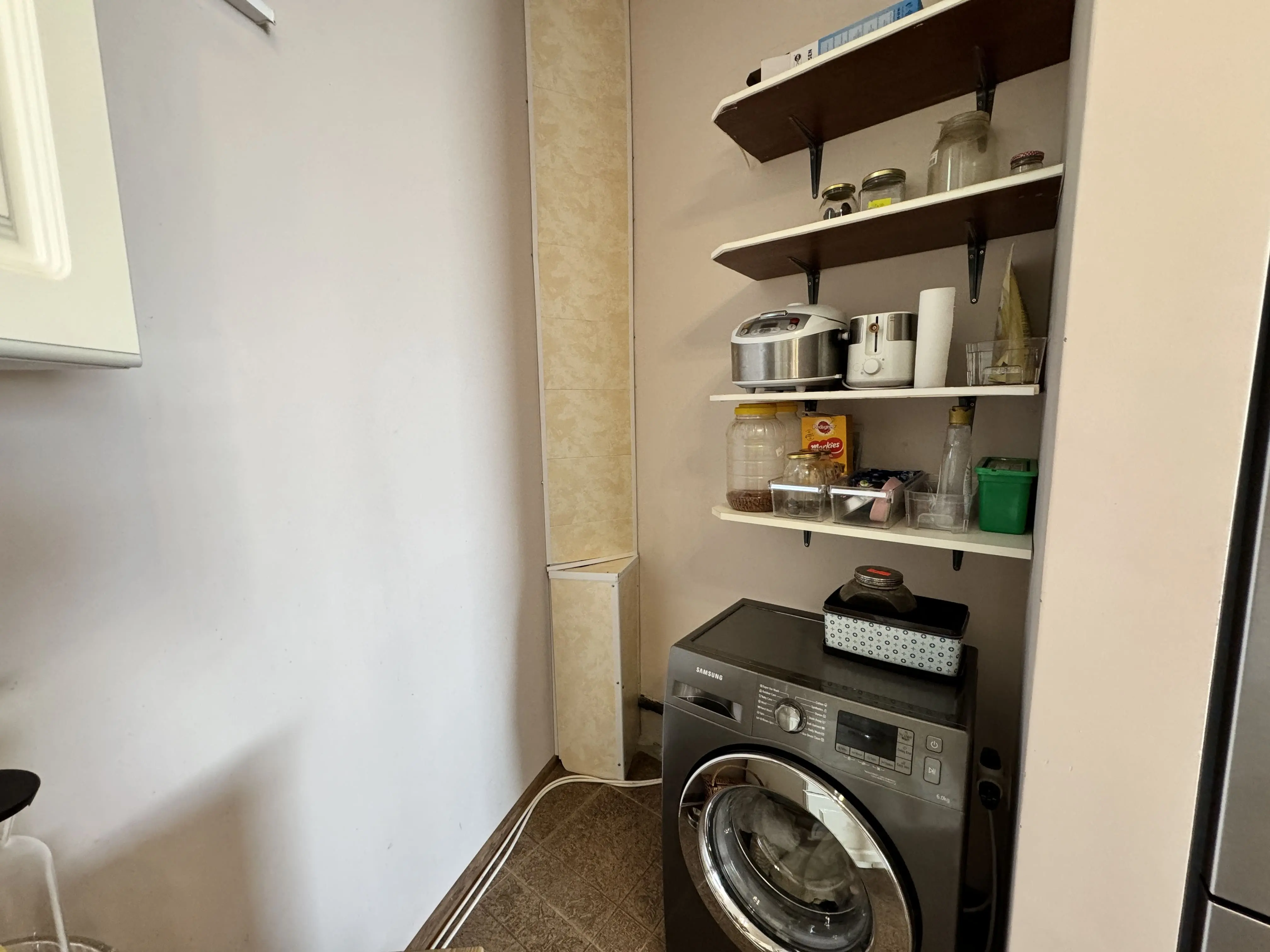 Трехэтажный дом в Святом Власе