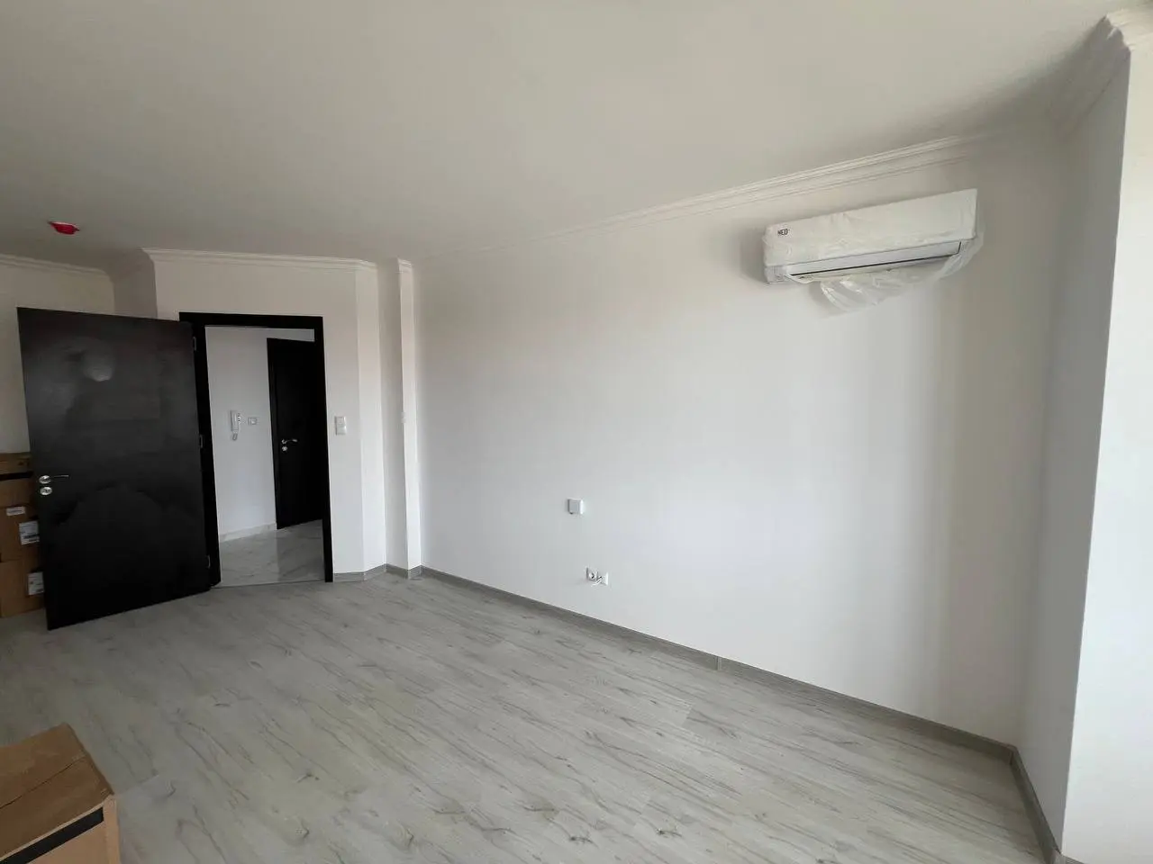 Трехкомнатная квартира в комплексе Etara 4