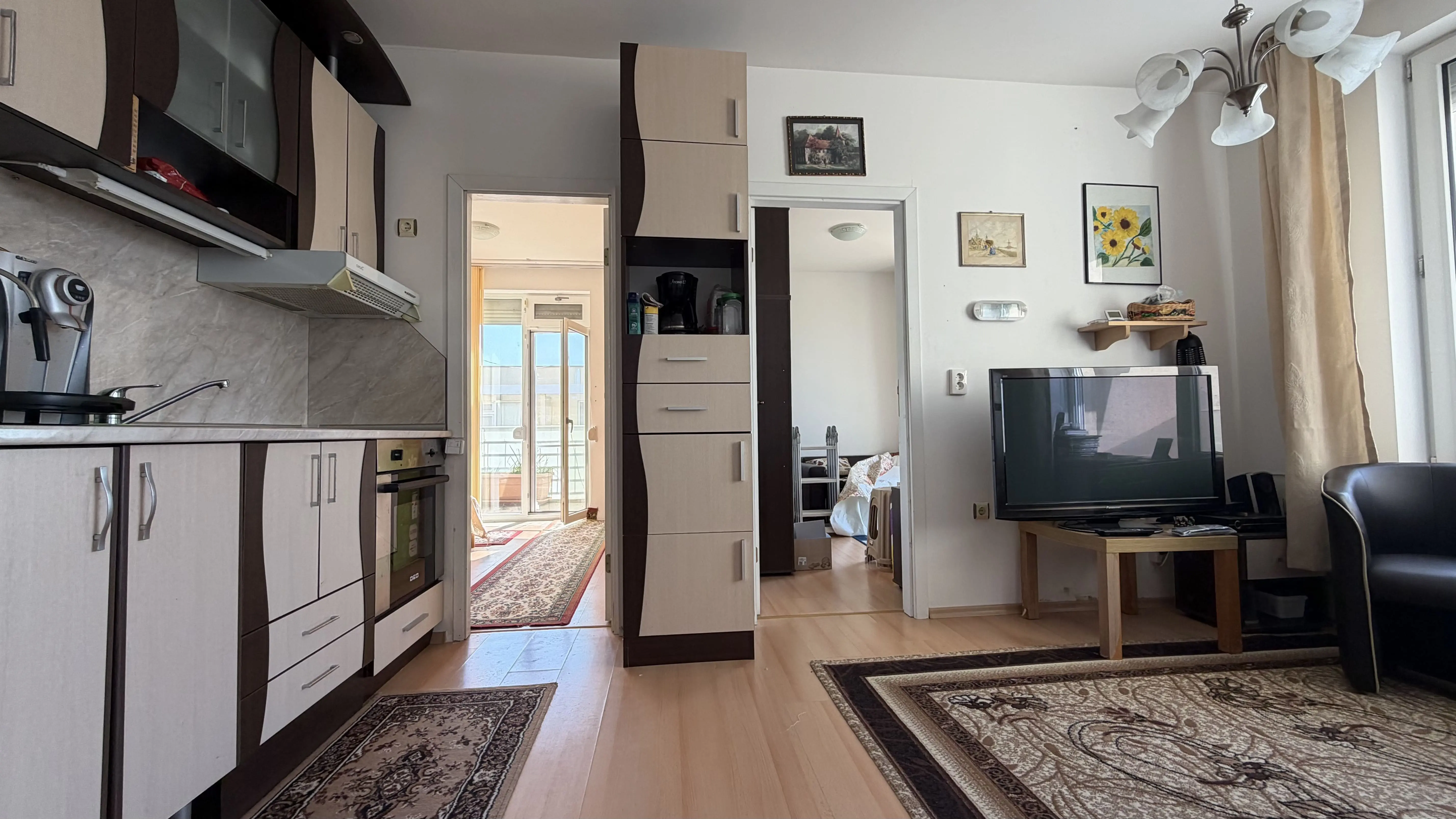 Трехкомнатная квартира в комплексе Sunny Day 5