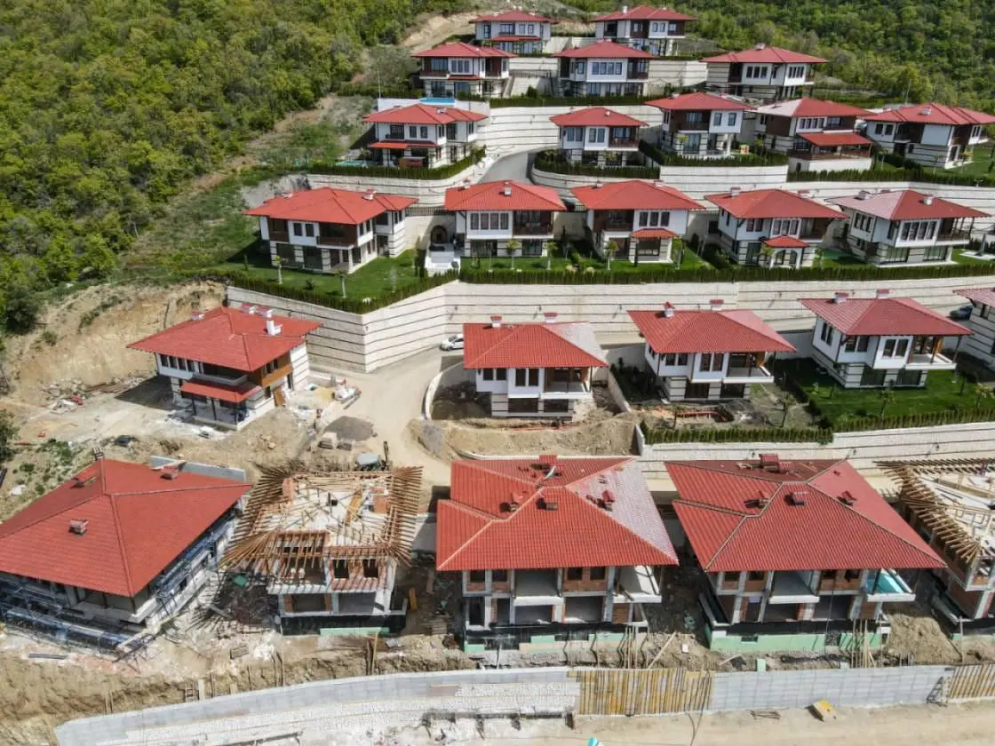 Двухэтажный дом в эко-комплексе Venid Eco Village