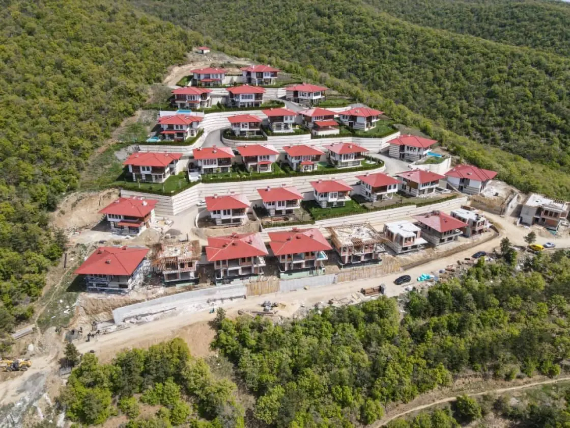 Двухэтажный дом в эко-комплексе Venid Eco Village
