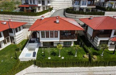 Двухэтажный дом в эко-комплексе Venid Eco Village