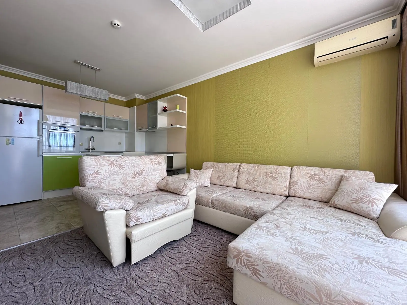 Двухкомнатная квартира в комплексе Dolce Vita 2