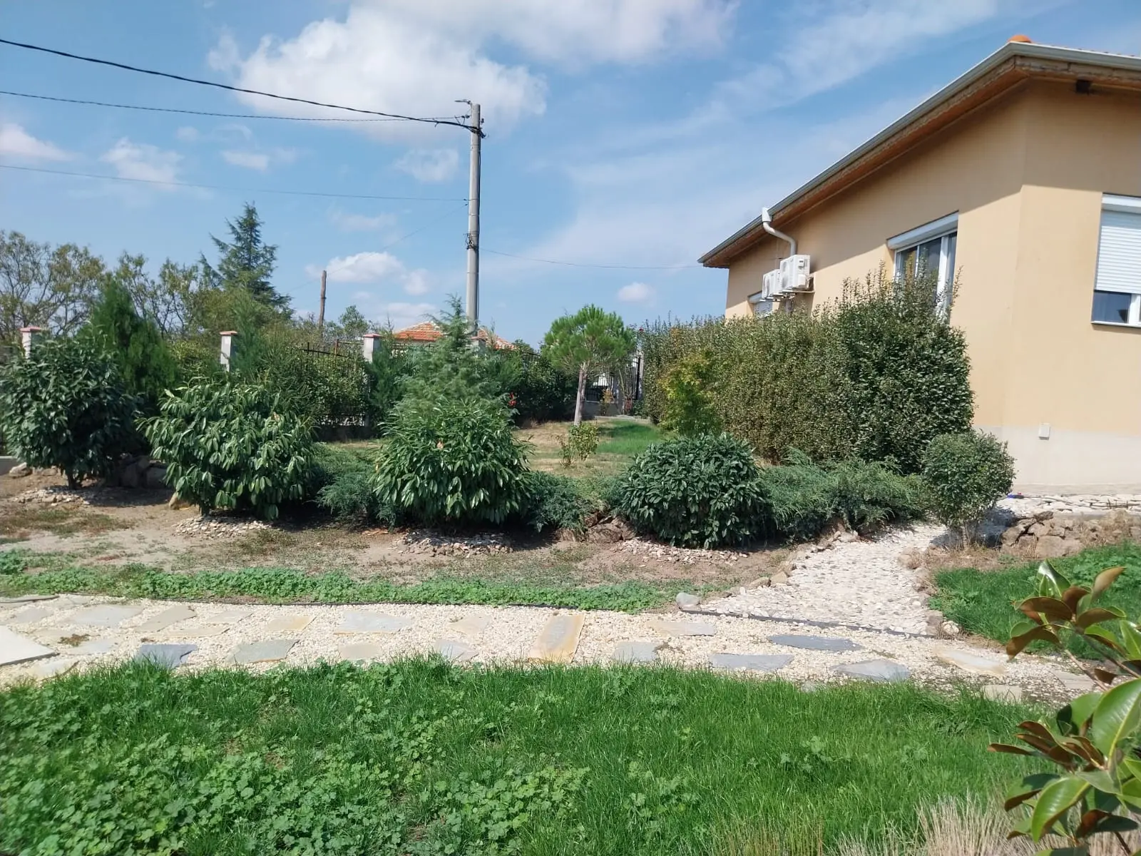 Одноэтажный дом в районе Рудник, Бургас