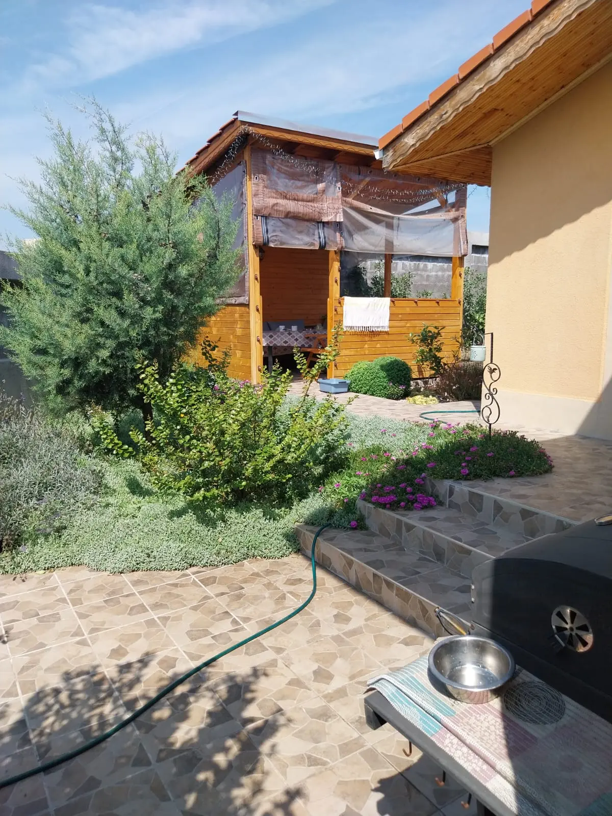 Одноэтажный дом в районе Рудник, Бургас