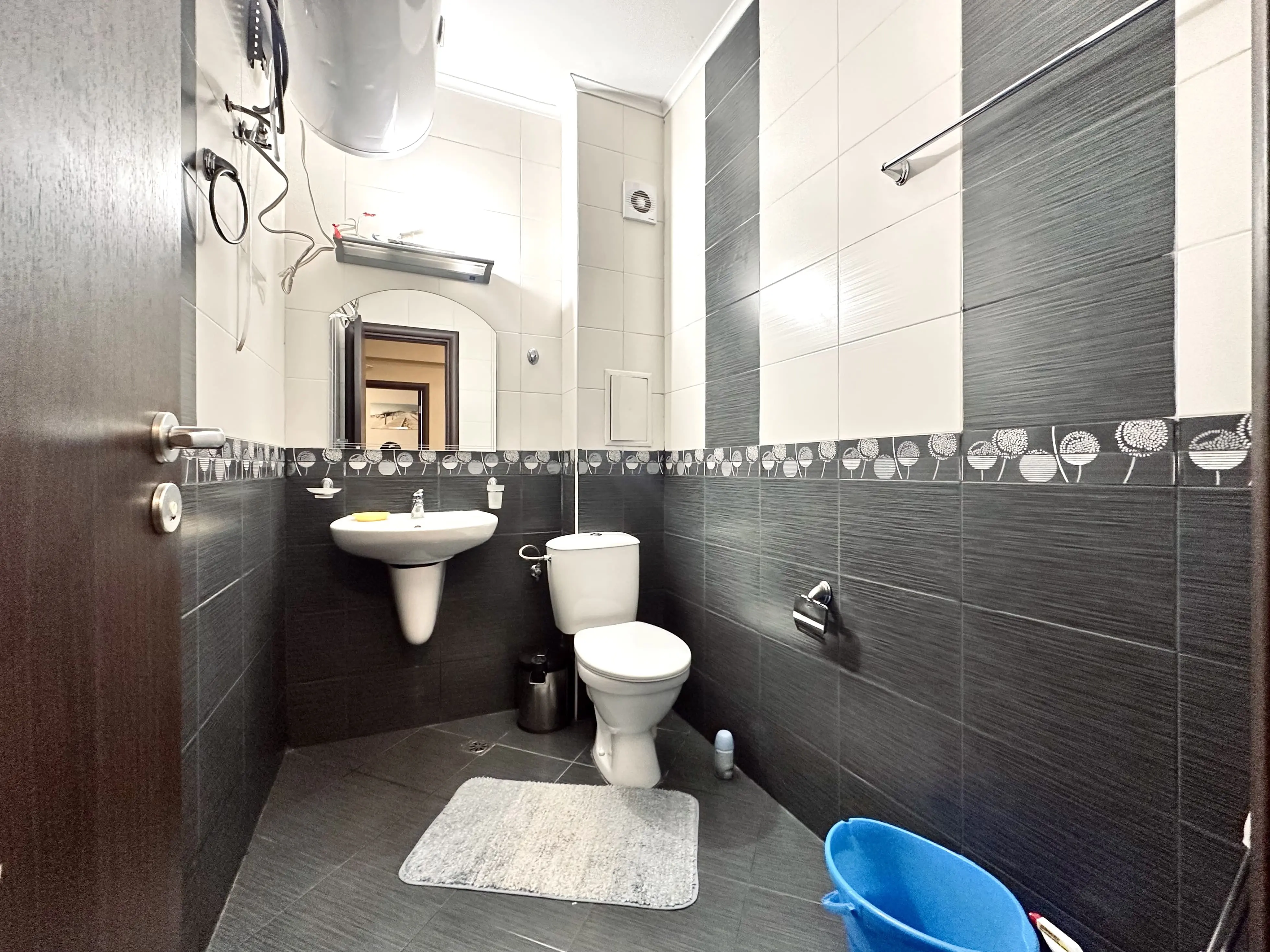 Трехкомнатная квартира в комплексе Cacao Residence