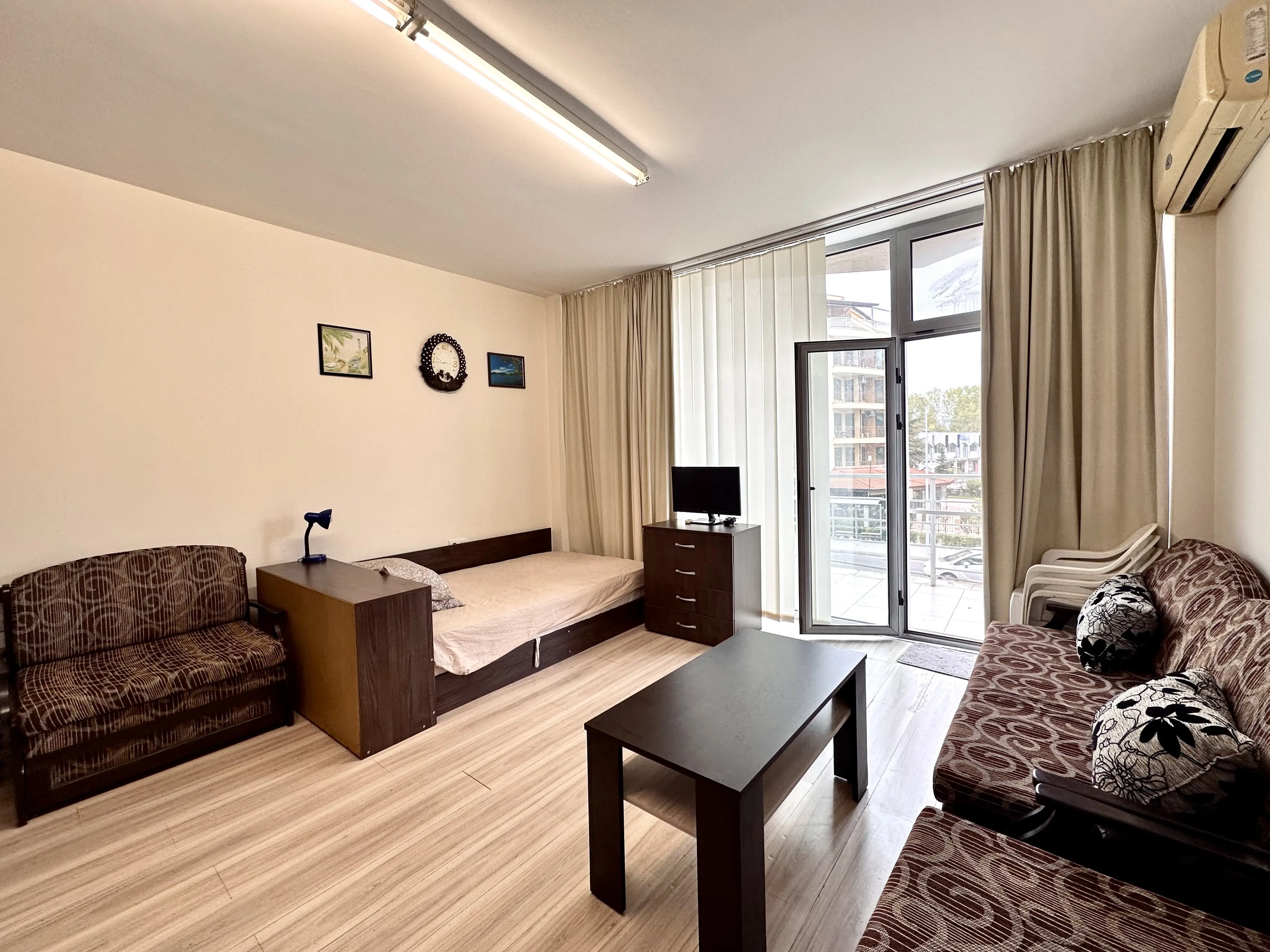 Студия в Apartcomplex Perla