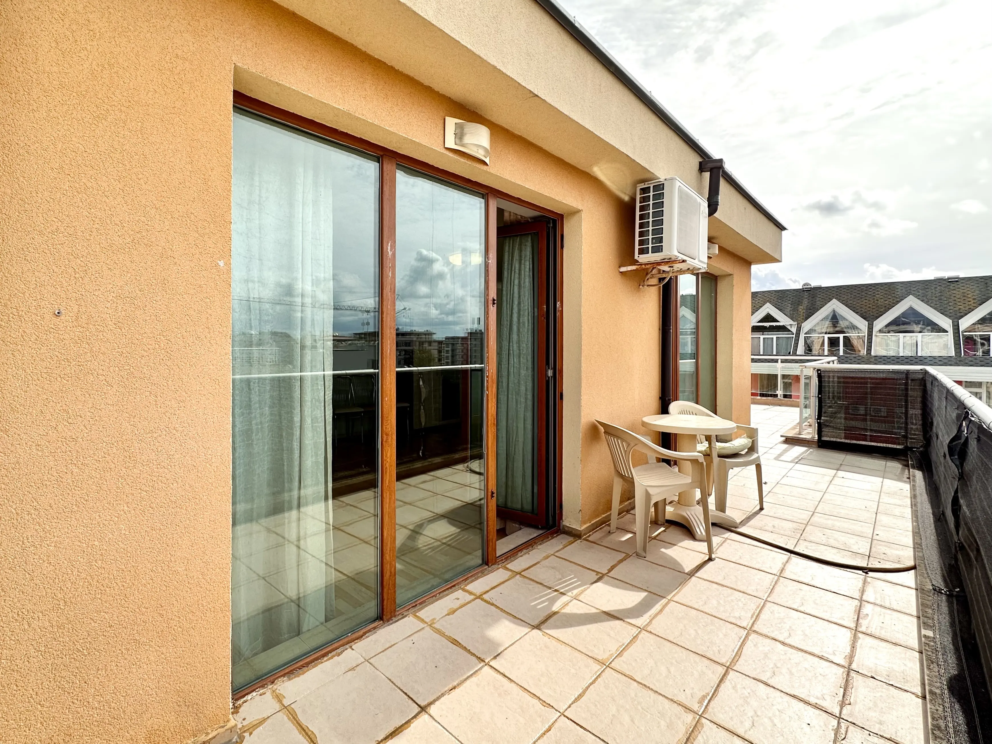 Студия в комплексе Amadeus 11