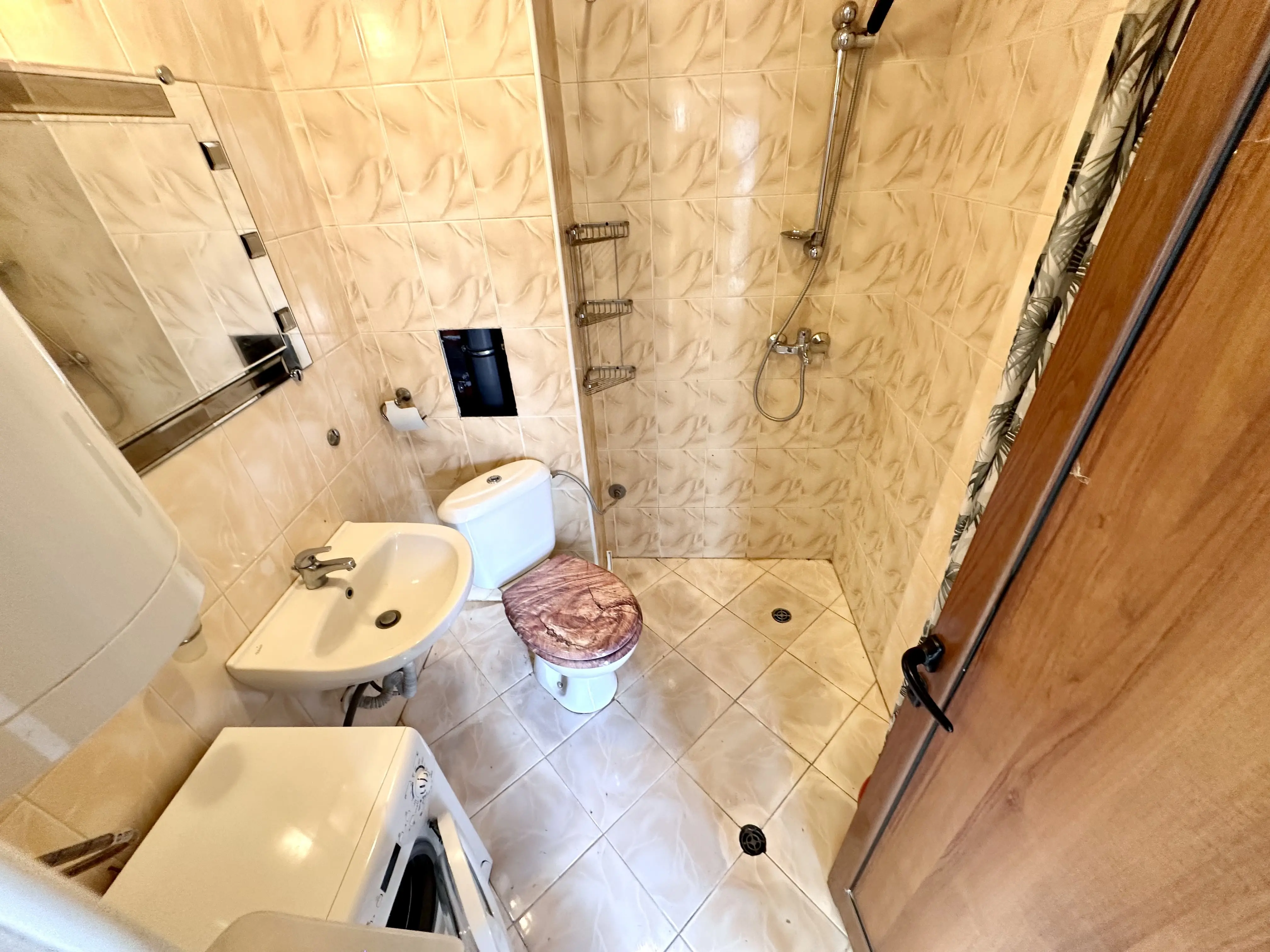 Студия в комплексе Amadeus 11