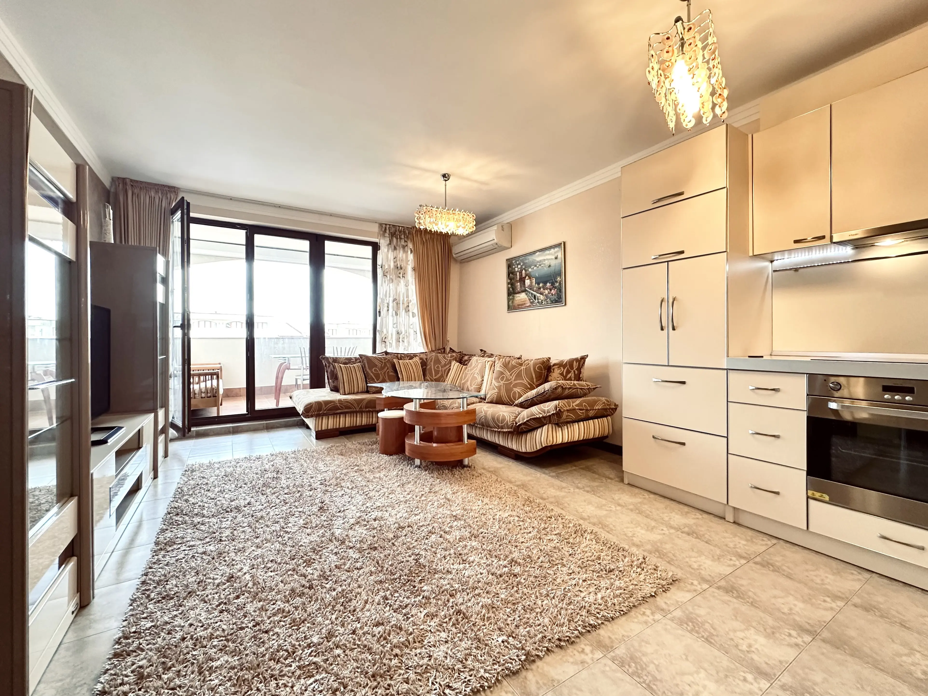 Трехкомнатная квартира в комплексе Casa Real